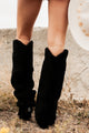 Boujee Cowgirl Slouchy Sherpa Boots (Black) - NanaMacs