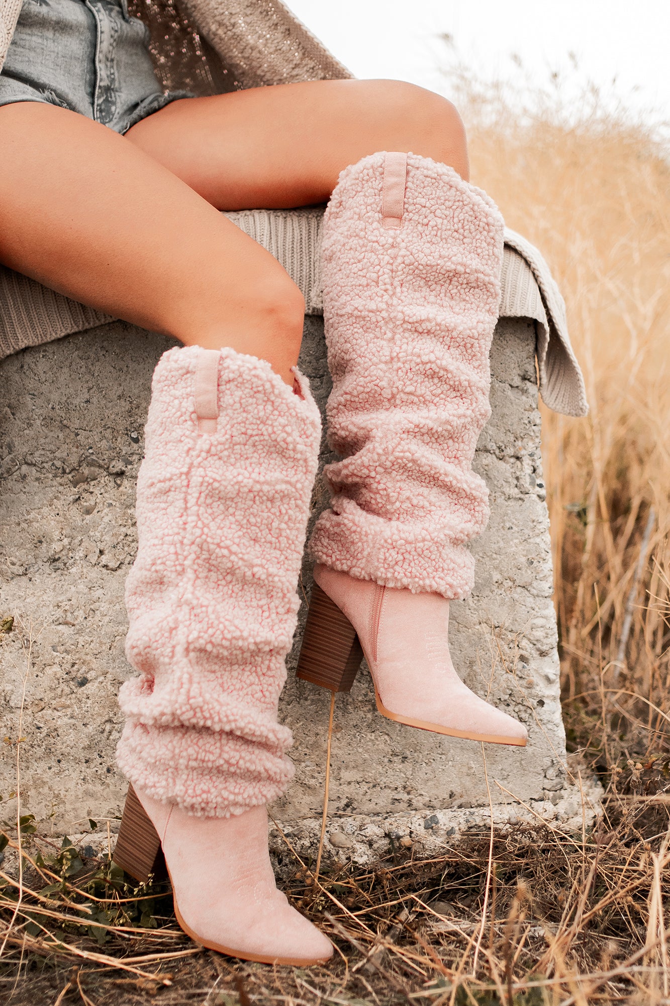 Boujee Cowgirl Slouchy Sherpa Boots (Pink) - NanaMacs