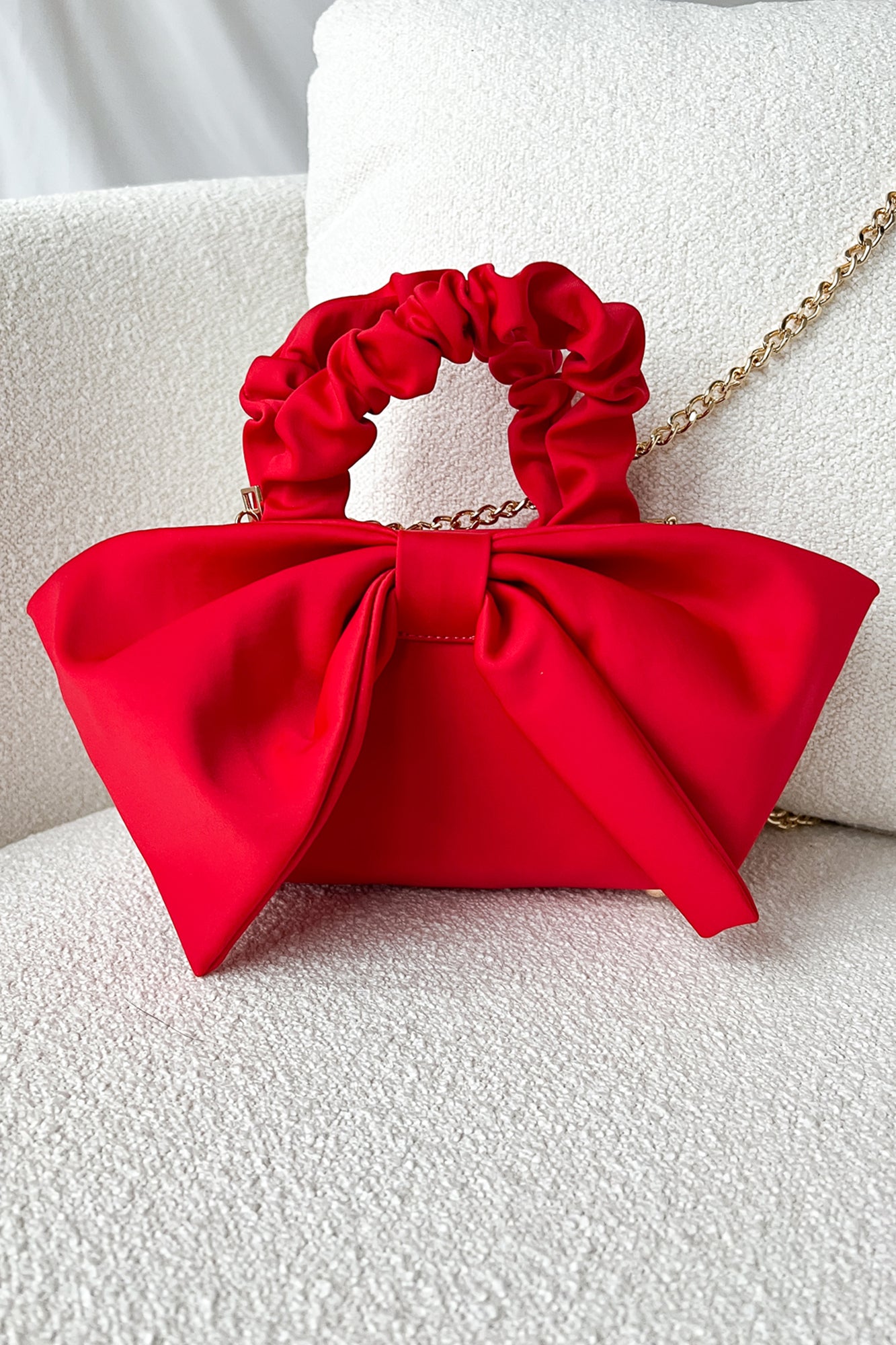 Bow And Behold Bow Front Crossbody/Clutch (Red) - NanaMacs
