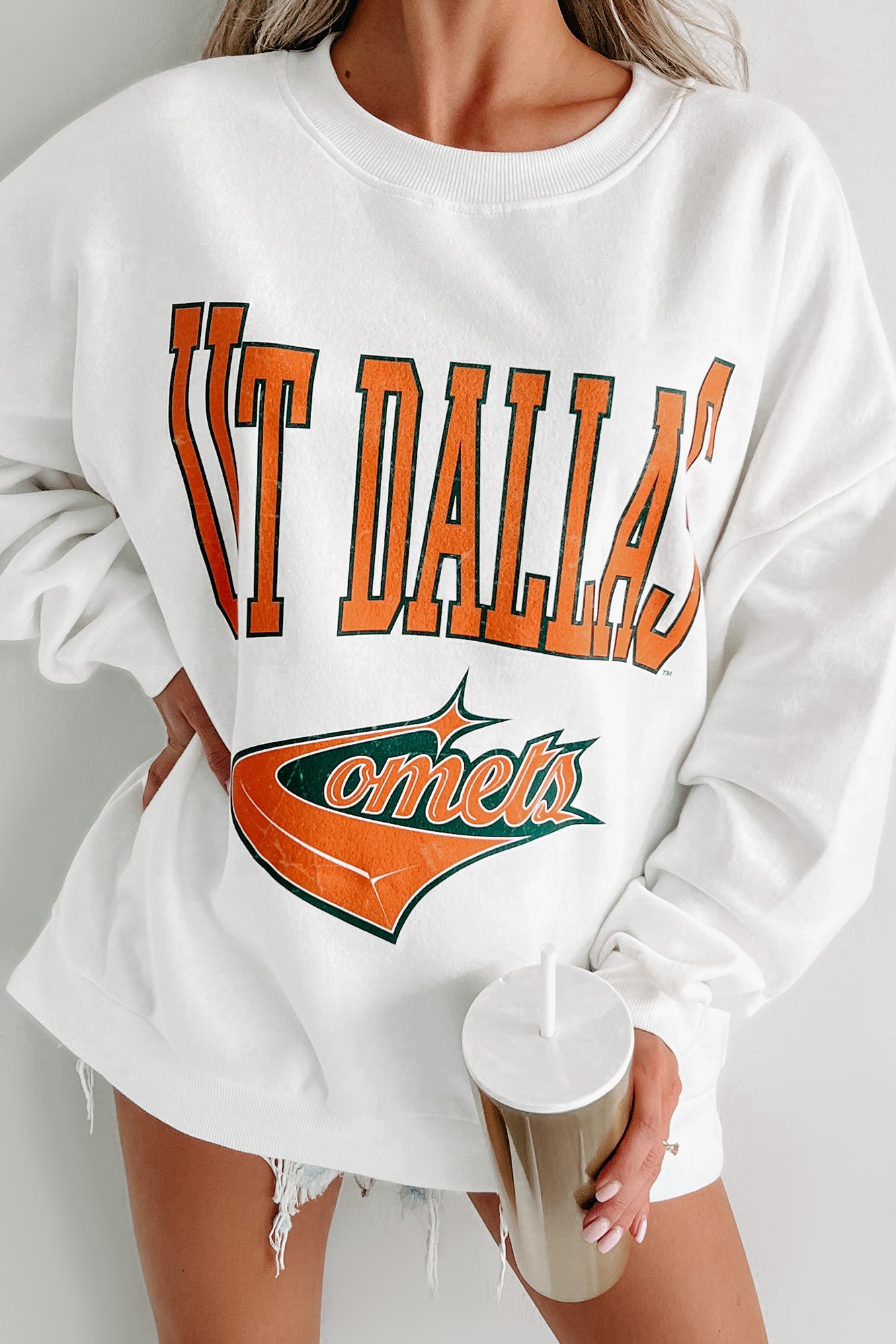 "UT Dallas Comets" Graphic Crewneck (White) - NanaMacs
