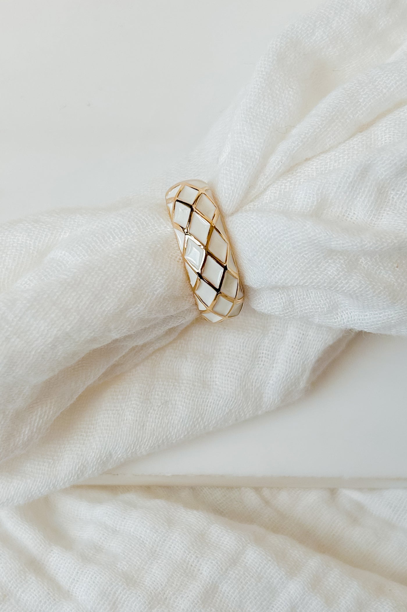 Just Being Cute Textured Ring (White) - NanaMacs