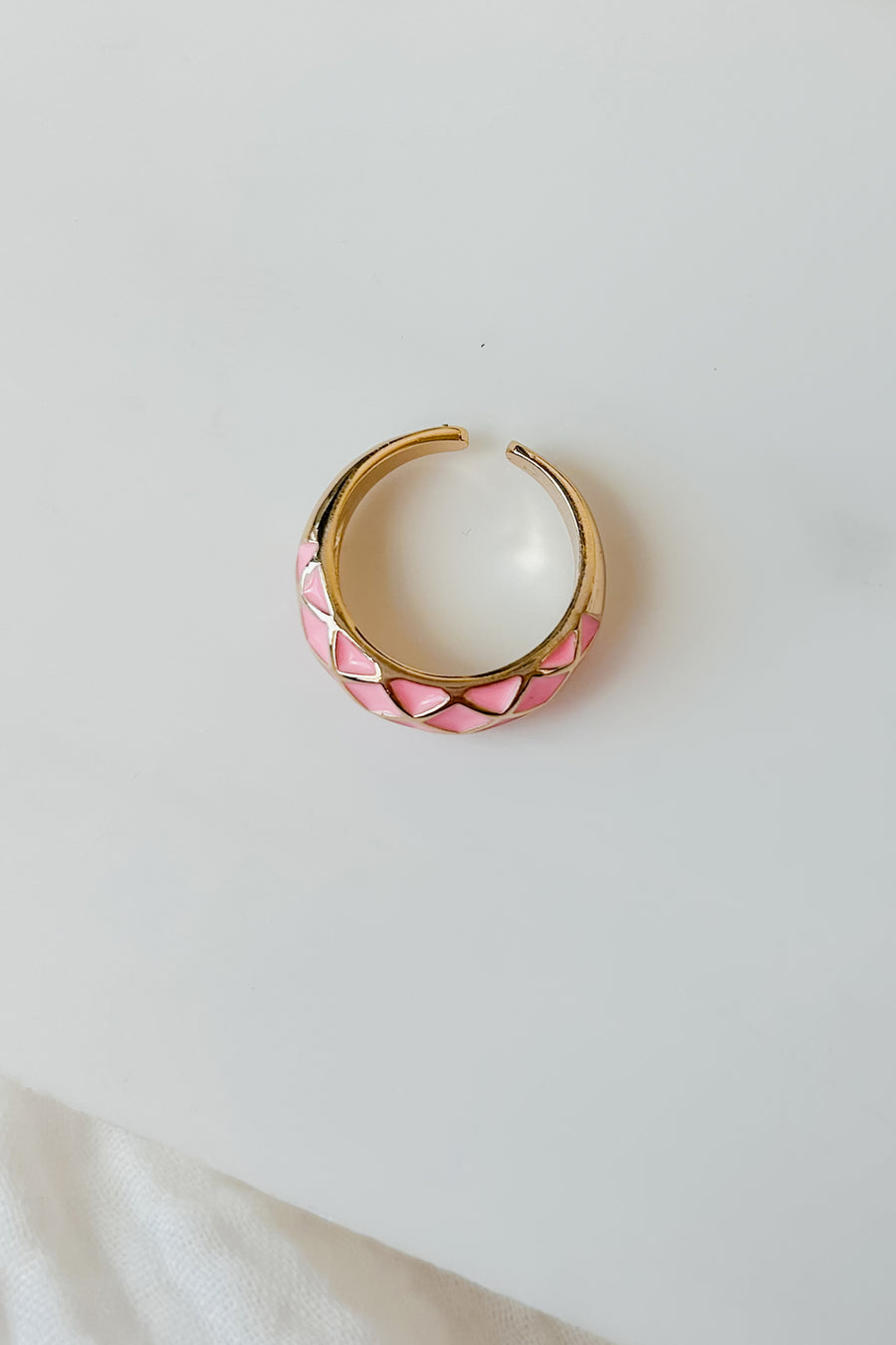 Just Being Cute Textured Ring (Pink)