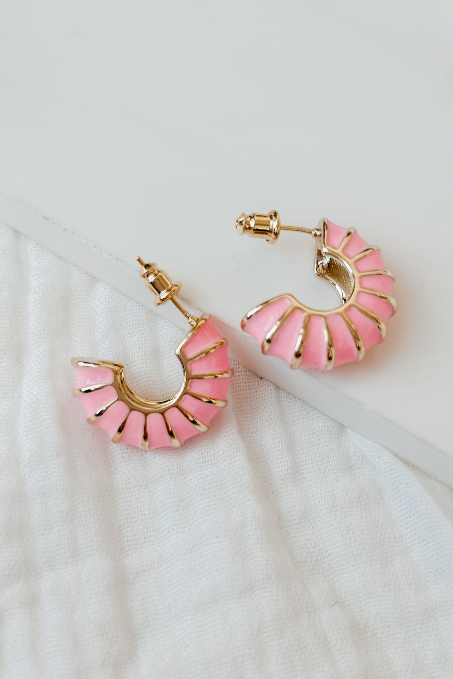 Croux Ribbed Half-Hoop Earrings (Pink)