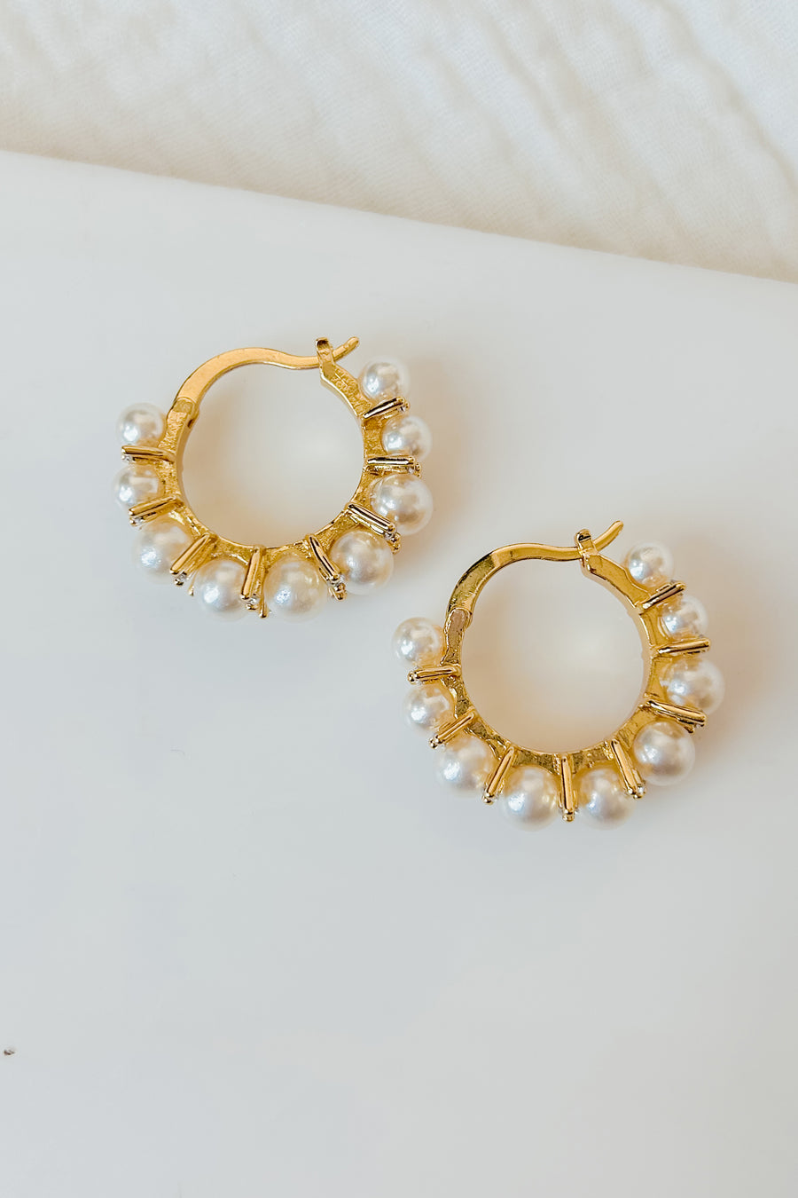 Well Aren't You Cute Pearl Hoop Earrings (Gold) - NanaMacs