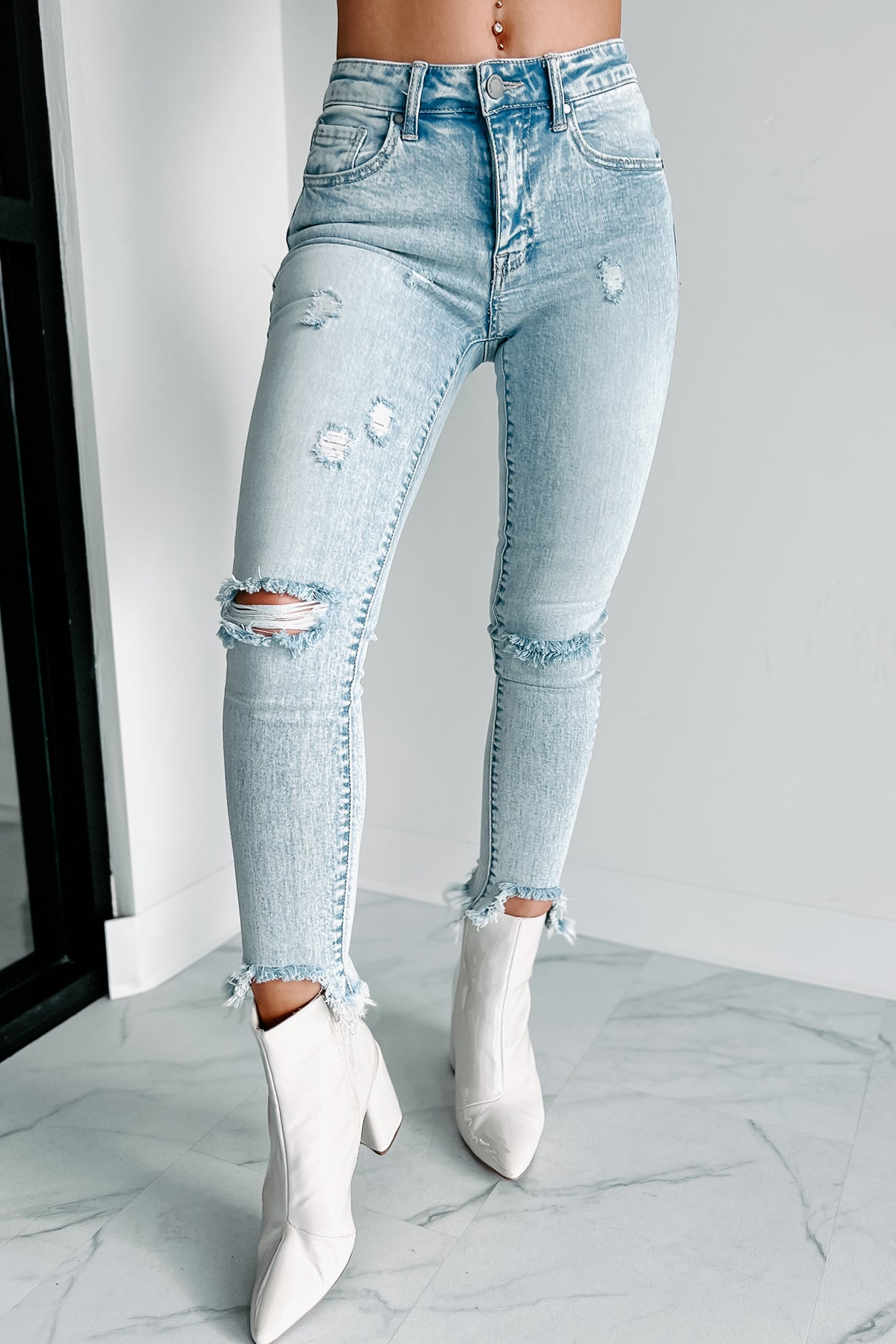 Just Like Magic Mid-Rise Distressed Skinny Jeans (Medium) · NanaMacs