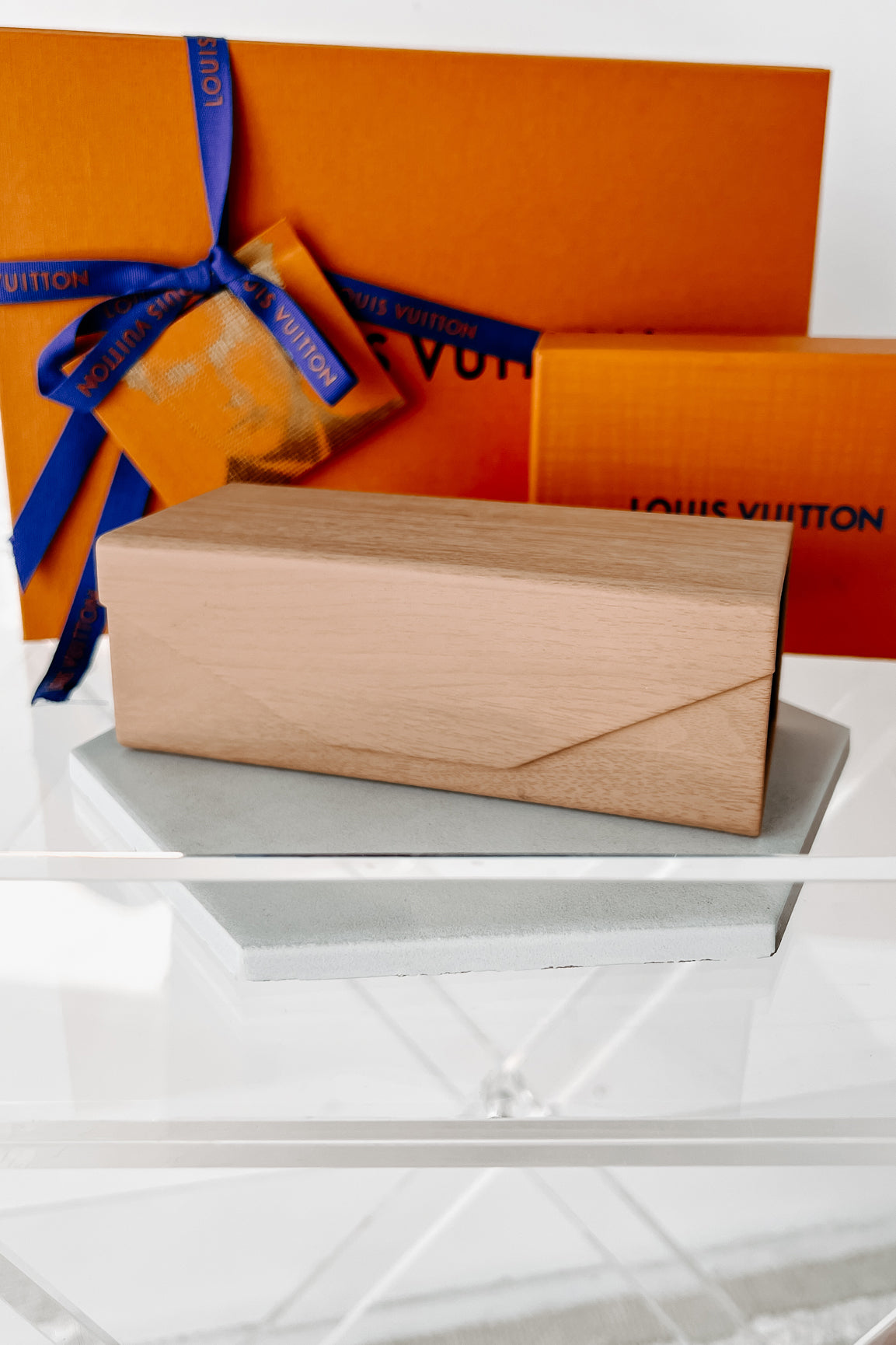 LOUIS VUITTON AUTHENTIC LARGE MAGNETIC GIFT BOX WRAPPED IN RIBBON