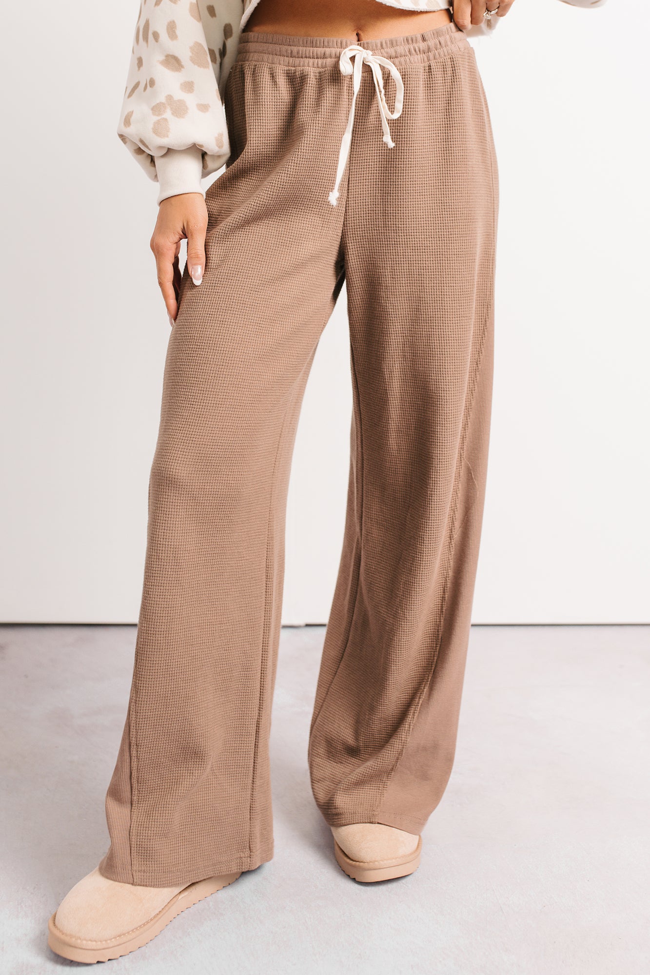 In The Daylight Contrast Tie Waffle Knit Pants (Mocha) - NanaMacs