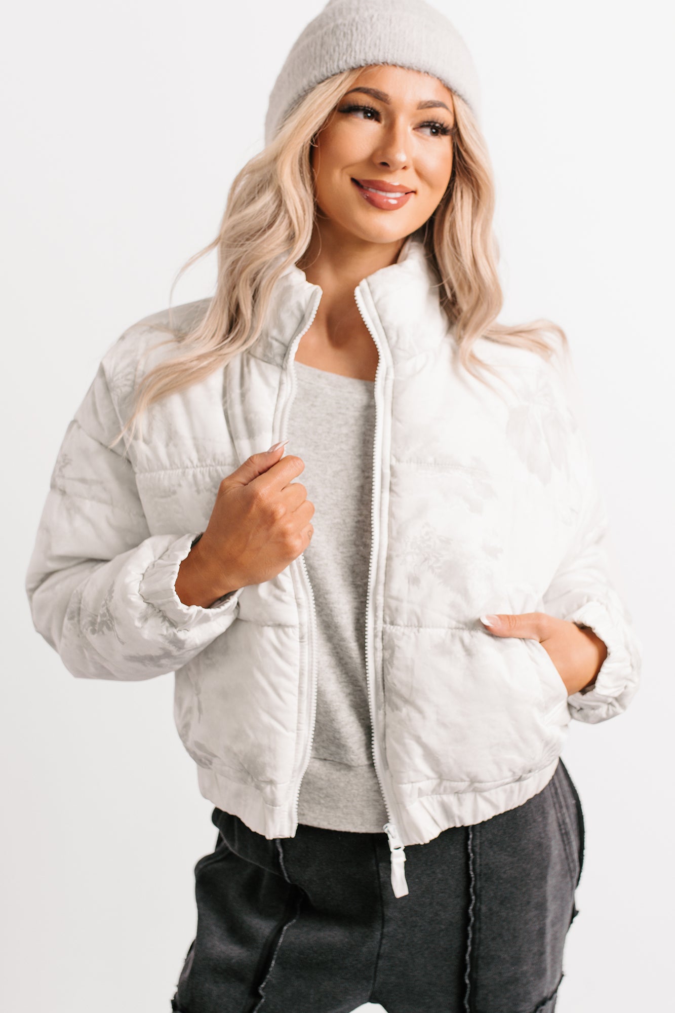Winter Blooms Floral Puffer Jacket (White/Grey) - NanaMacs