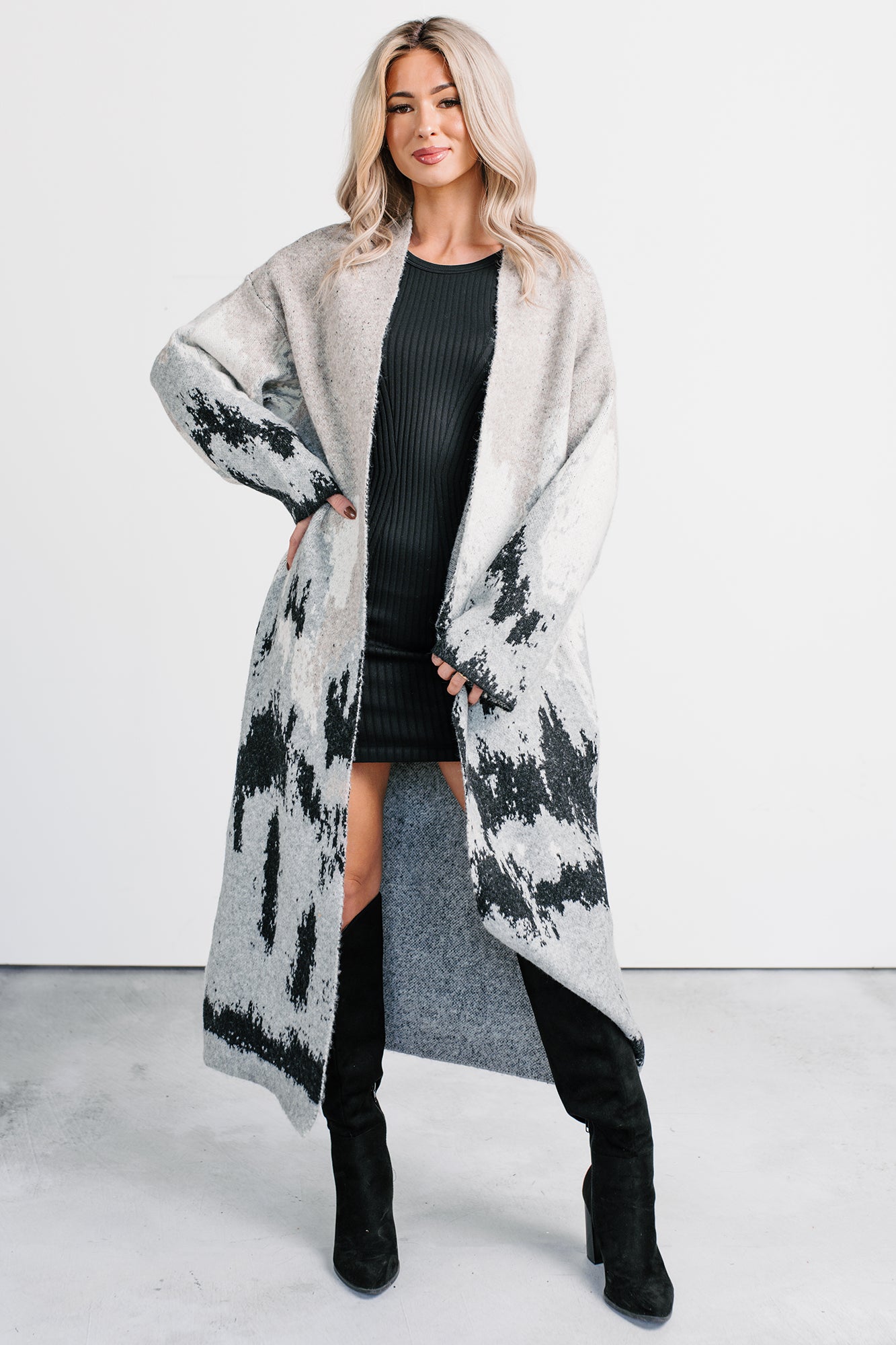 Alpine Trail Abstract Mountain Duster Cardigan (Oatmeal) - NanaMacs