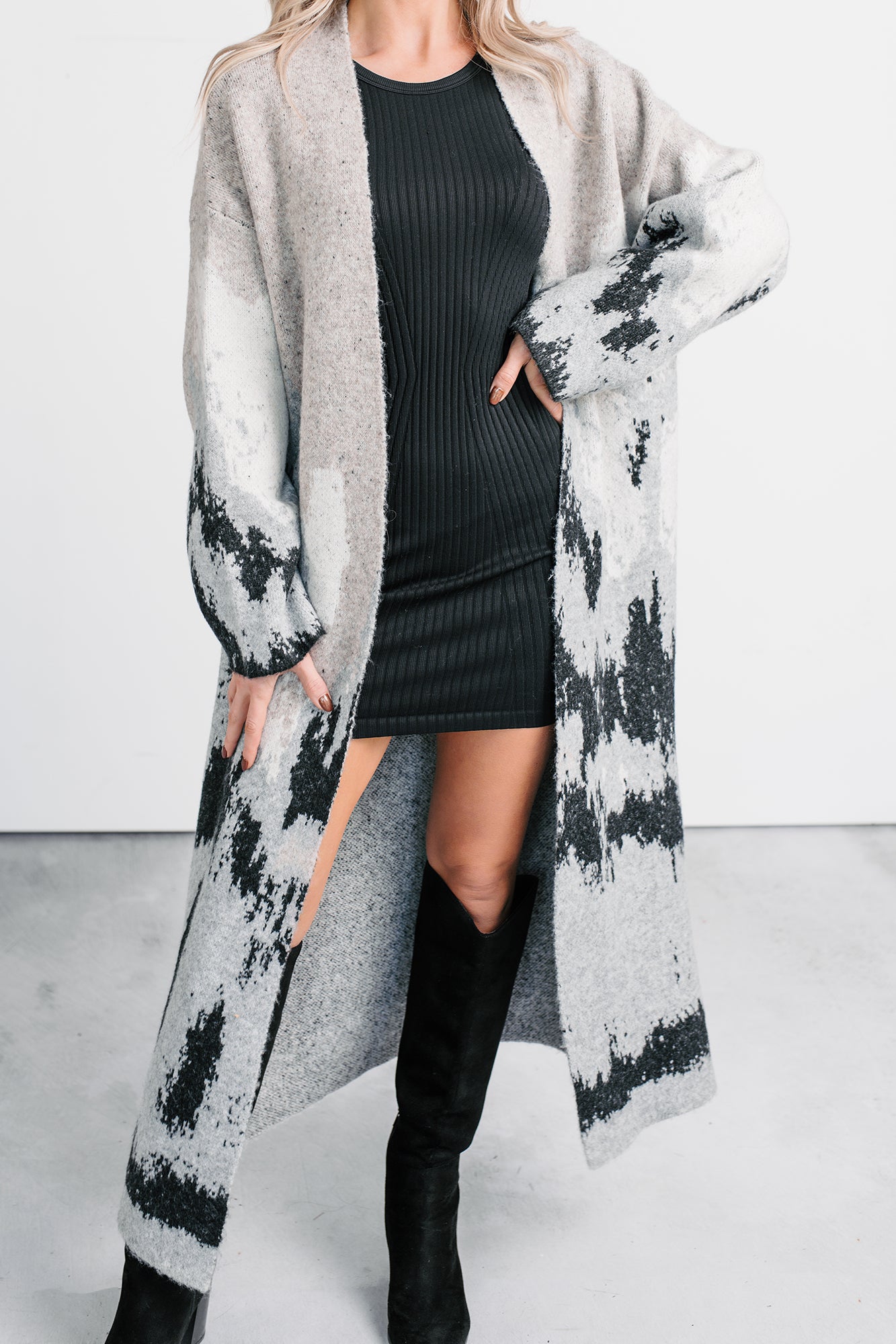 Alpine Trail Abstract Mountain Duster Cardigan (Oatmeal) - NanaMacs