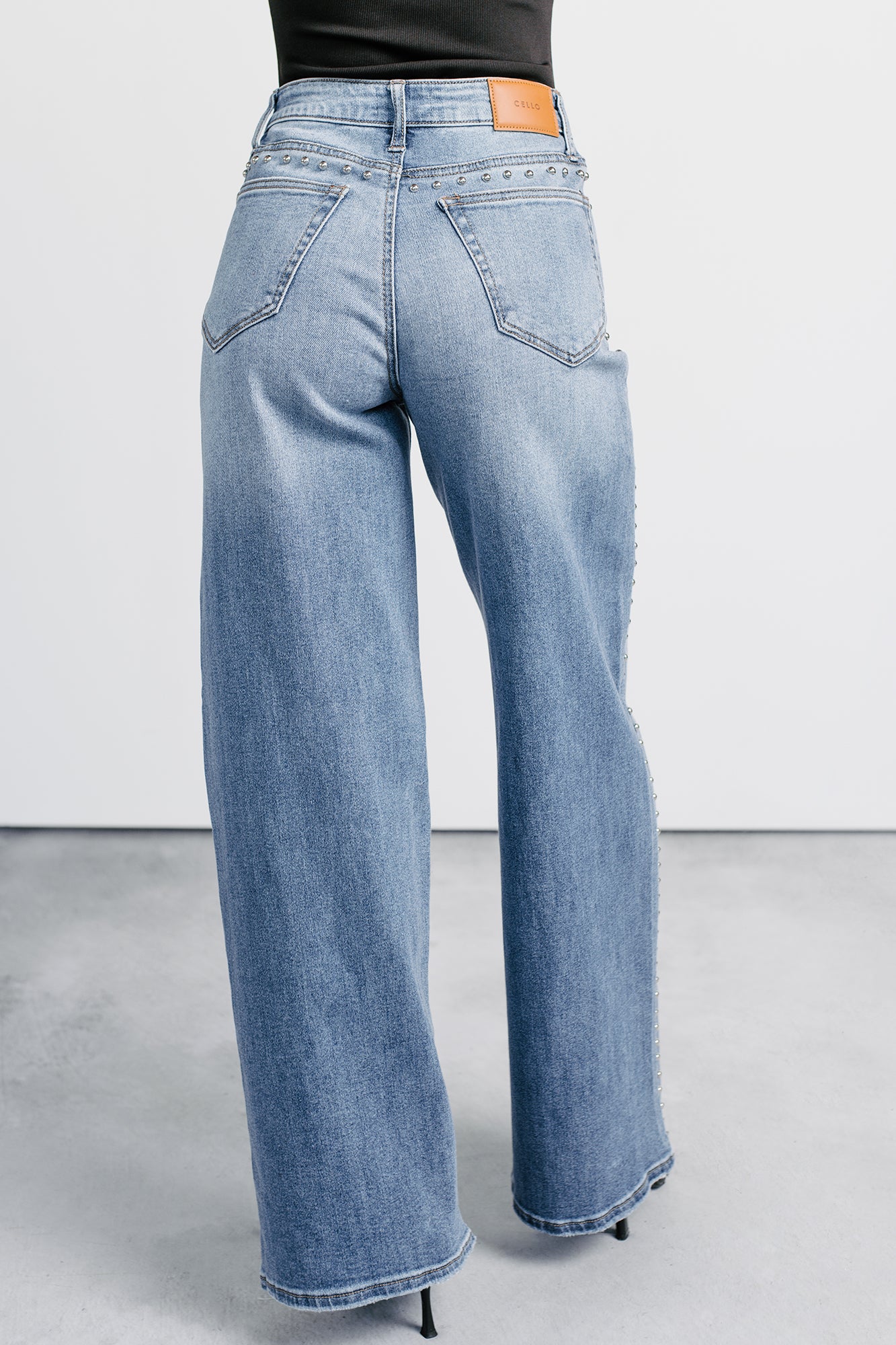 Kaylee High Rise Stud Detailed Cello Jeans (Medium) - NanaMacs
