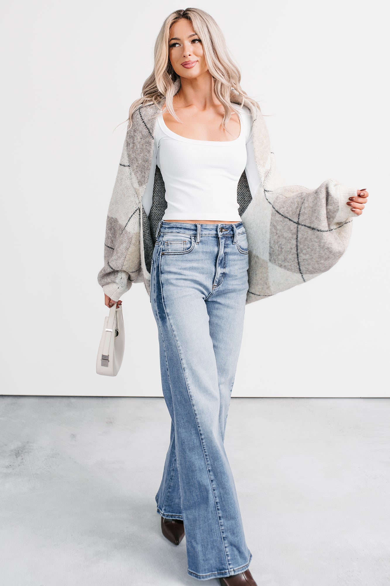 Quiet Day In Argyle Knit Shrug Cardigan (Oatmeal) - NanaMacs