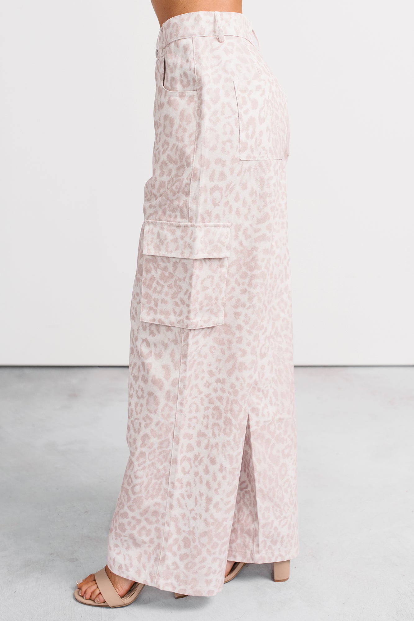 Reyna Wide Leg Leopard Cargo Jeans (Pink/White) - NanaMacs