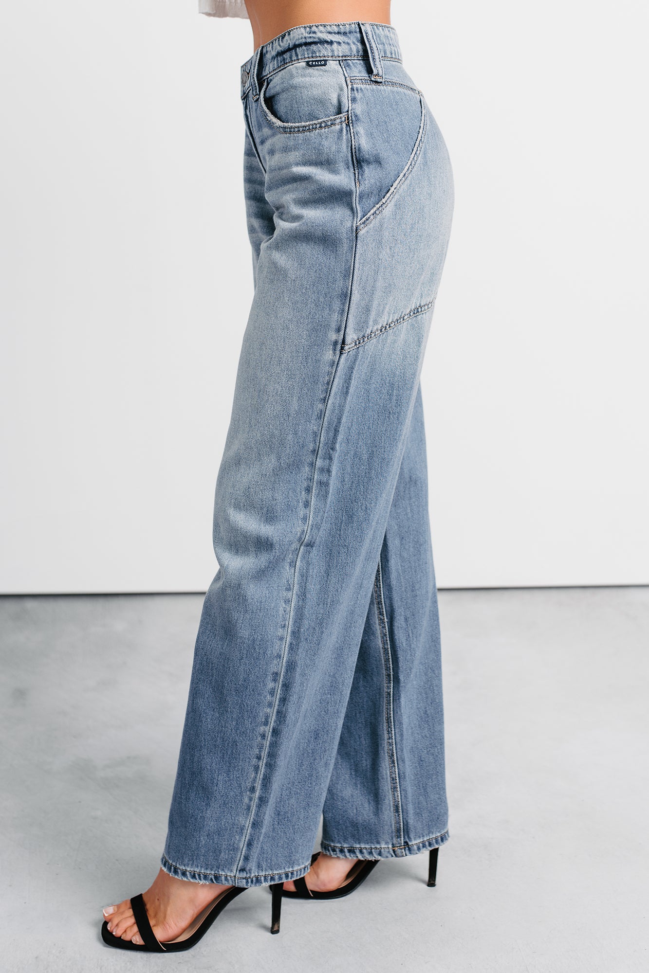 Kella Mid Rise Baggy Cello Jeans (Medium) - NanaMacs