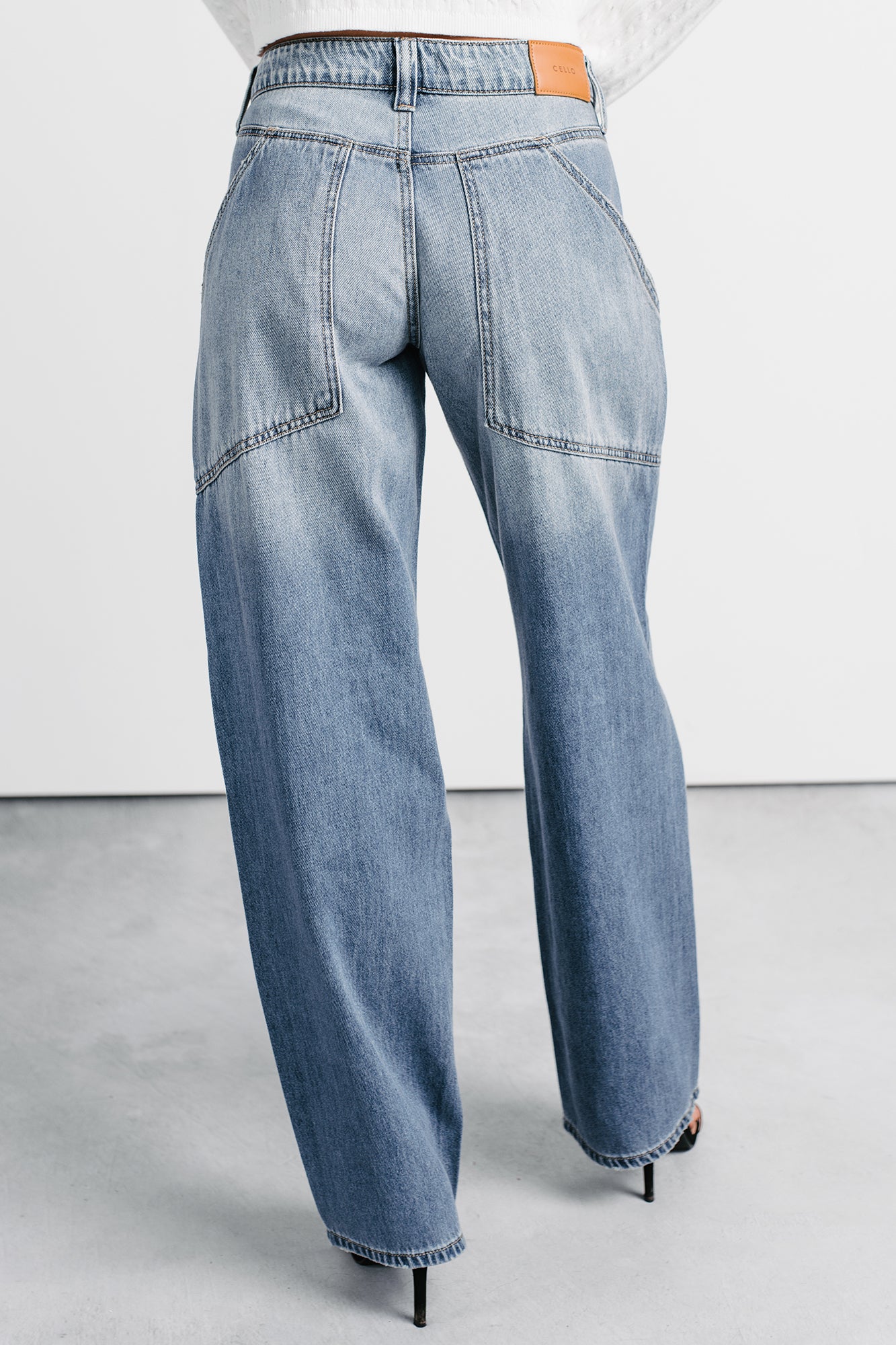 Kella Mid Rise Baggy Cello Jeans (Medium) - NanaMacs