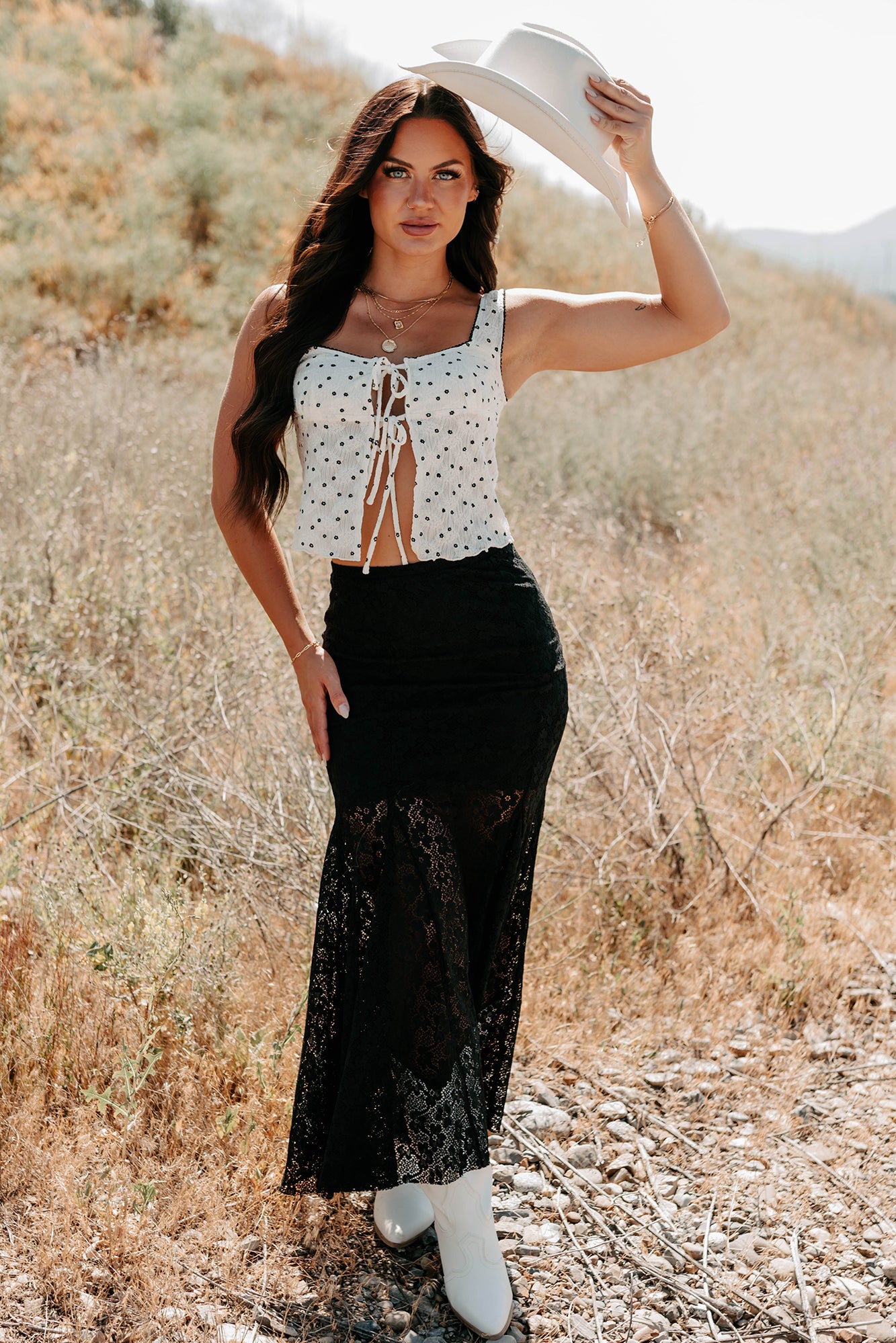 Cupid’s Favorite Sleeveless Floral Top (Ivory) - NanaMacs