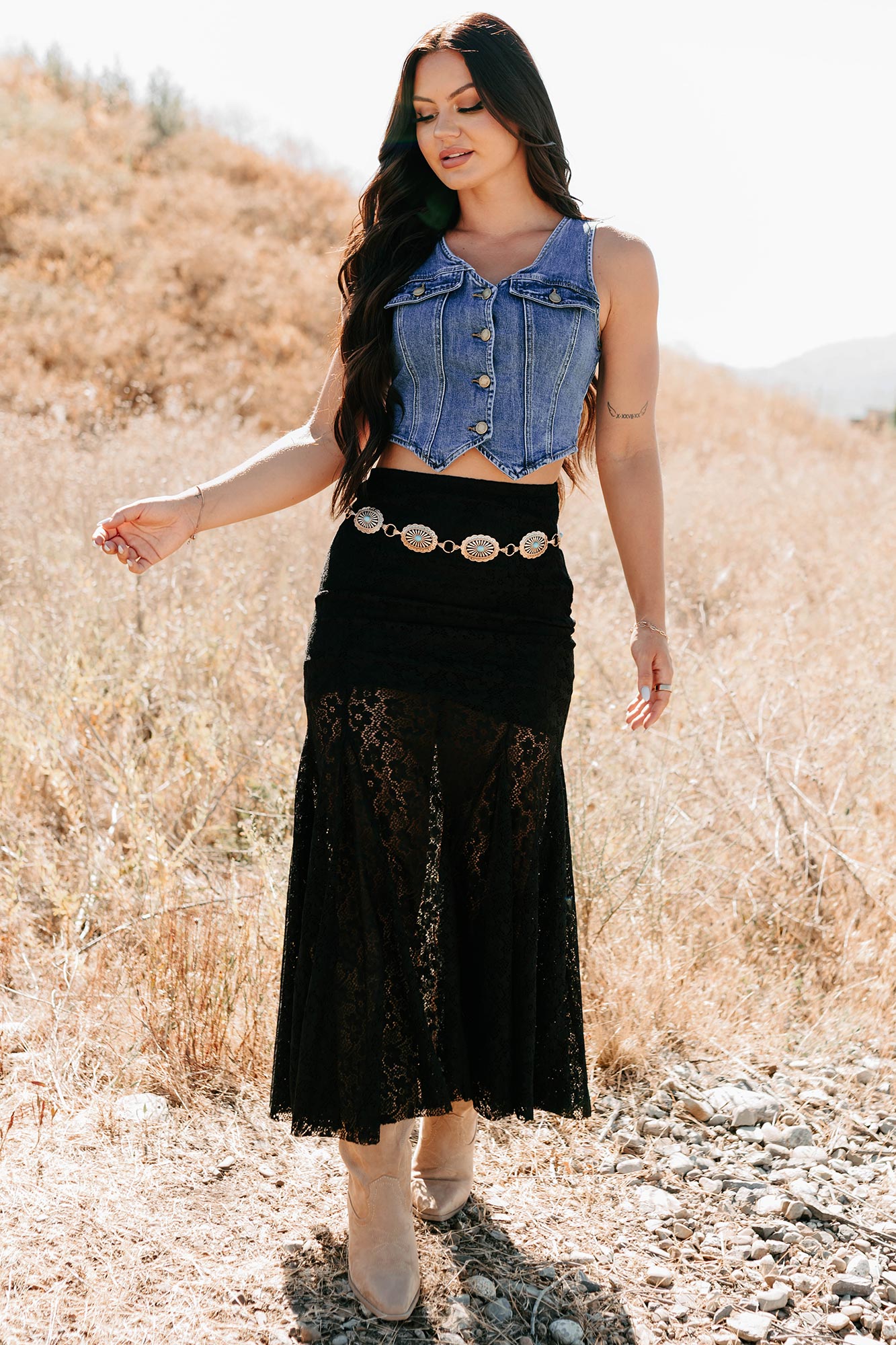 Downhome Darling Sleeveless Denim Vest (Blue Haze) - NanaMacs