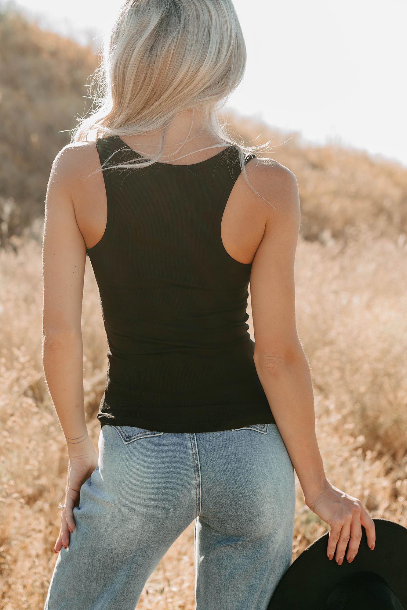 Daily Icon Notched Signature 8 Rib Knit Tank (Black) - NanaMacs