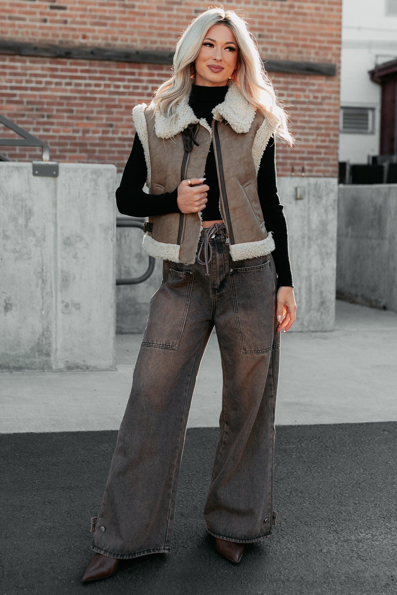 Pure Chill Sherpa Trim Faux Leather Vest (Truffle) - NanaMacs