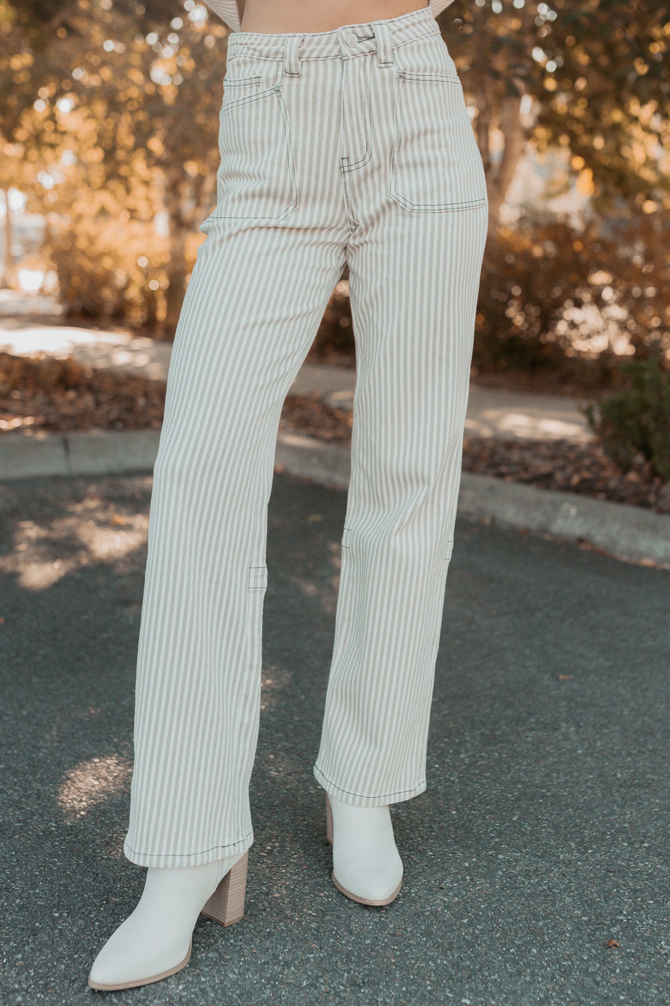 Marcus Straight Leg Striped Mica Denim Jeans (Grey Dawn) - NanaMacs