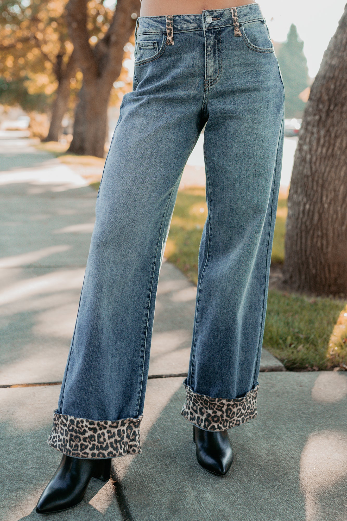 Macy Wide Leg Leopard Cuff Cello Jeans (Medium Tint) - NanaMacs