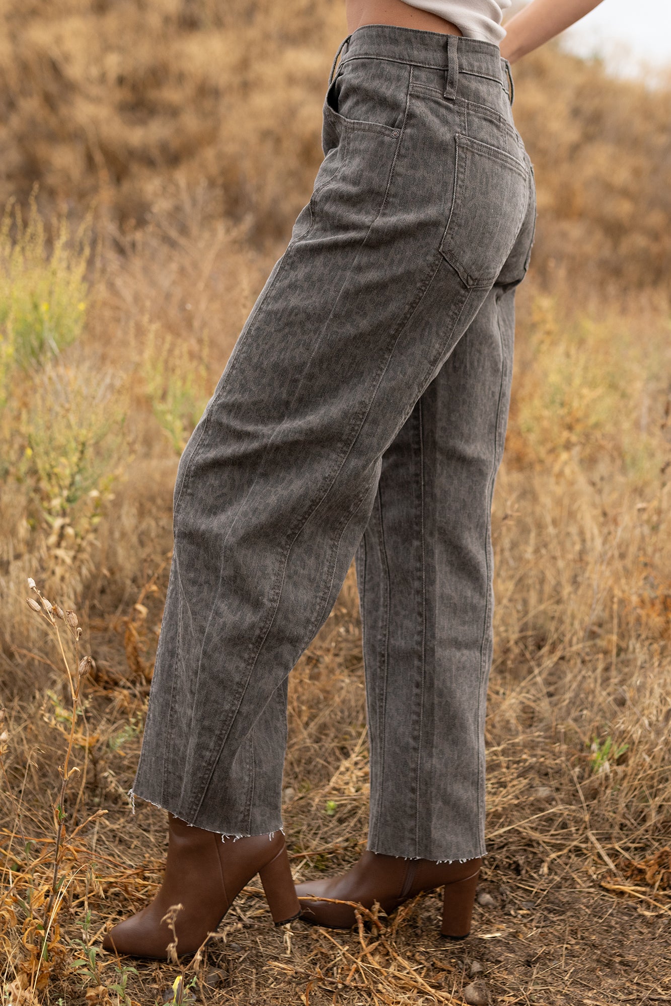 Kelsey Cheetah Seamed Barrel Hidden Jeans (Brown Cheetah) - NanaMacs