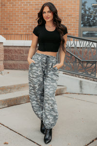 Brave Heart Drawstring Jogger Sweatpants (Camo Green) - NanaMacs