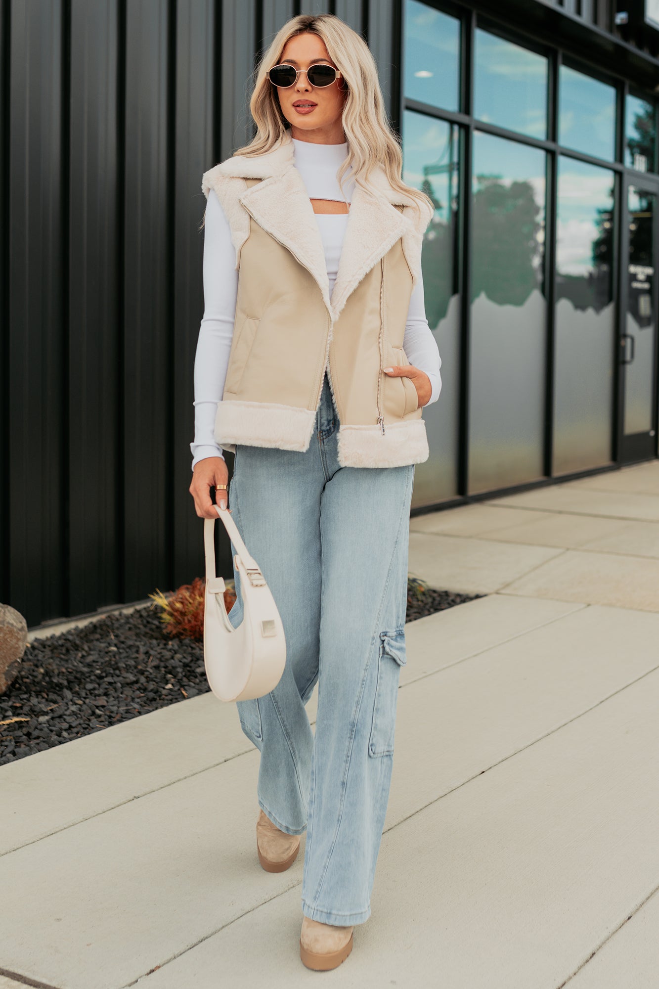 Cabin State Faux Leather Fur Lined Vest (Cream/Taupe) - NanaMacs