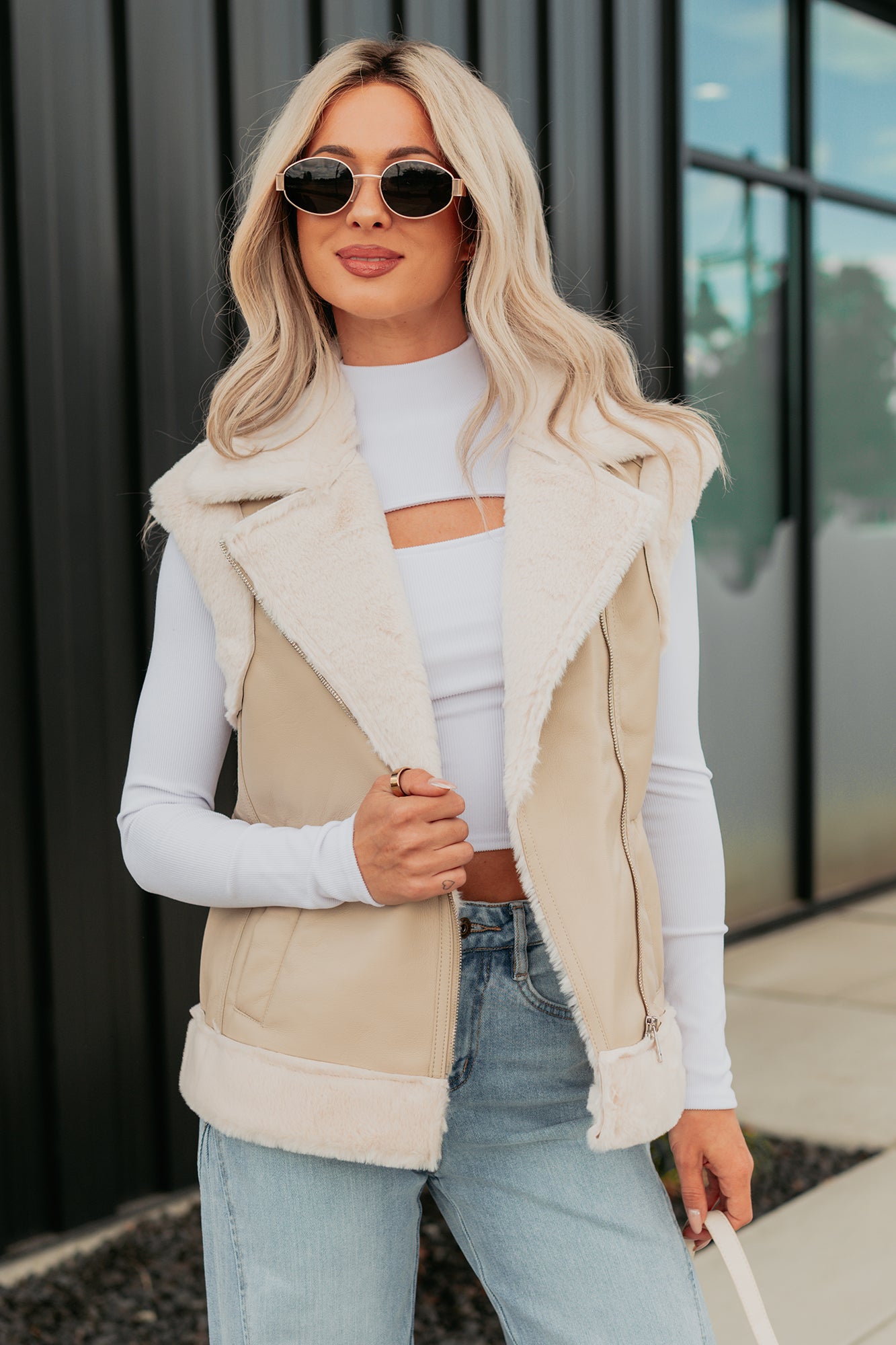 Cabin State Faux Leather Fur Lined Vest (Cream/Taupe) - NanaMacs