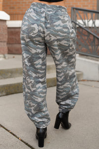 Brave Heart Drawstring Jogger Sweatpants (Camo Green) - NanaMacs