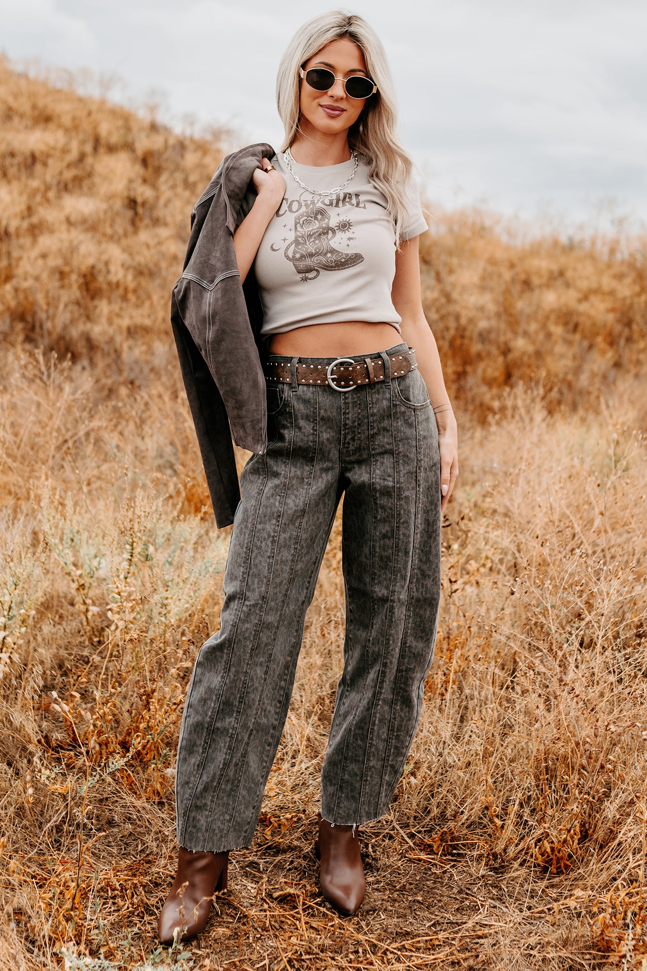 BATESジーンズ Kelsey Cheetah Seamed Barrel Hidden Jeans (Brown Cheetah) · NanaMacs