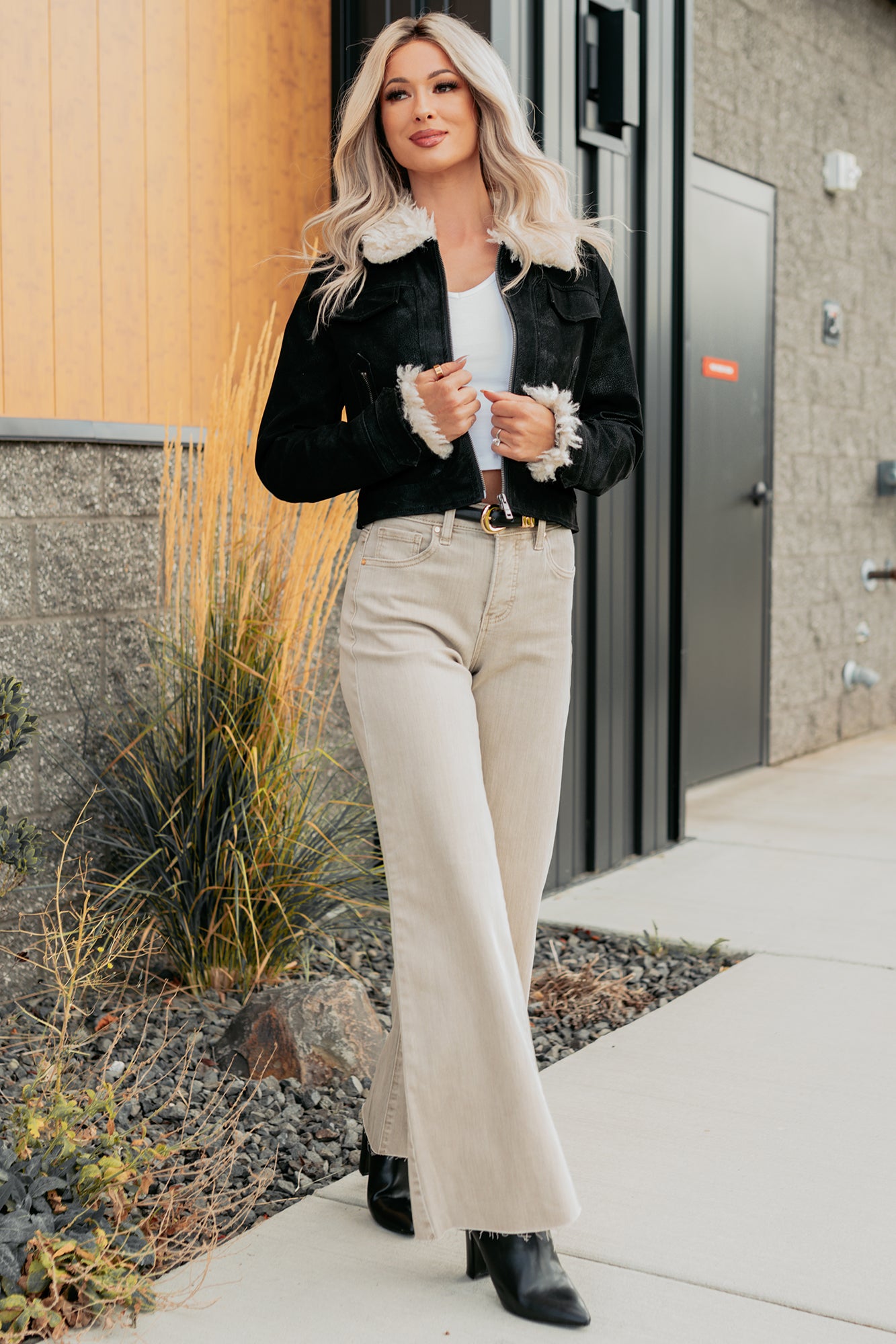 Soulful Strolls Shearling Aviator Jacket (Black/Cream) - NanaMacs