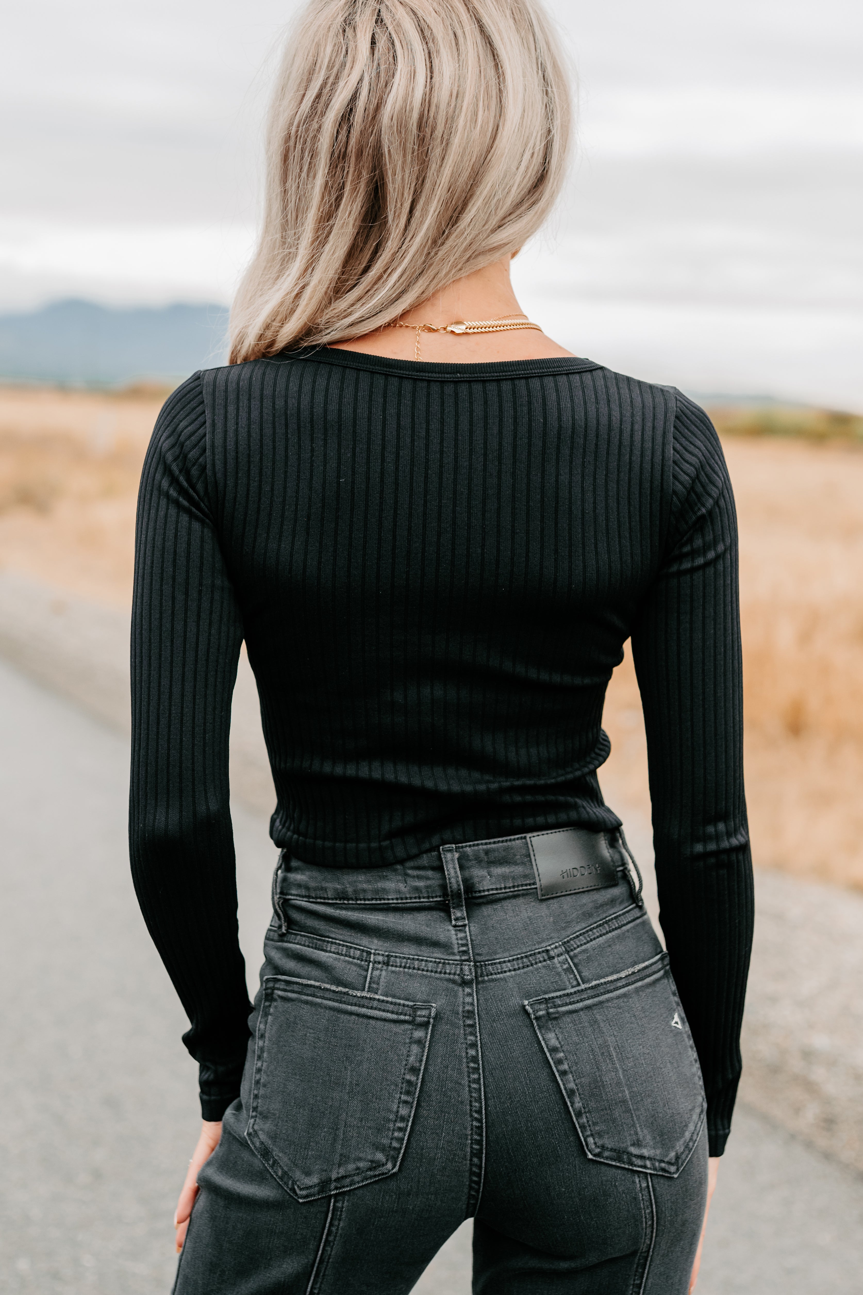 Evening Ease Scoop Neck Ribbed Crop Top (Black) - NanaMacs