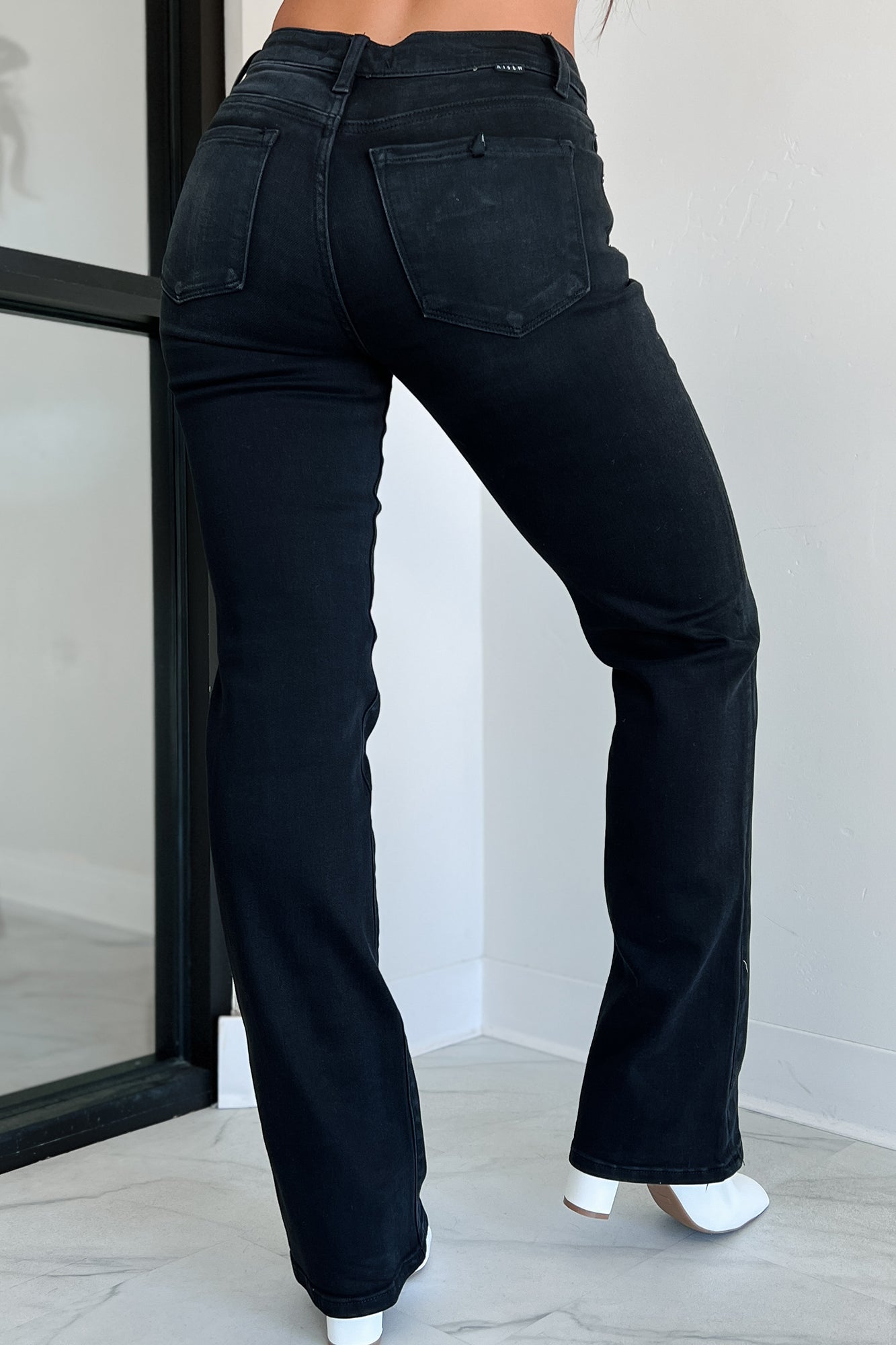 Elam Mid Rise Slim Straight Risen Jeans (Black) - NanaMacs