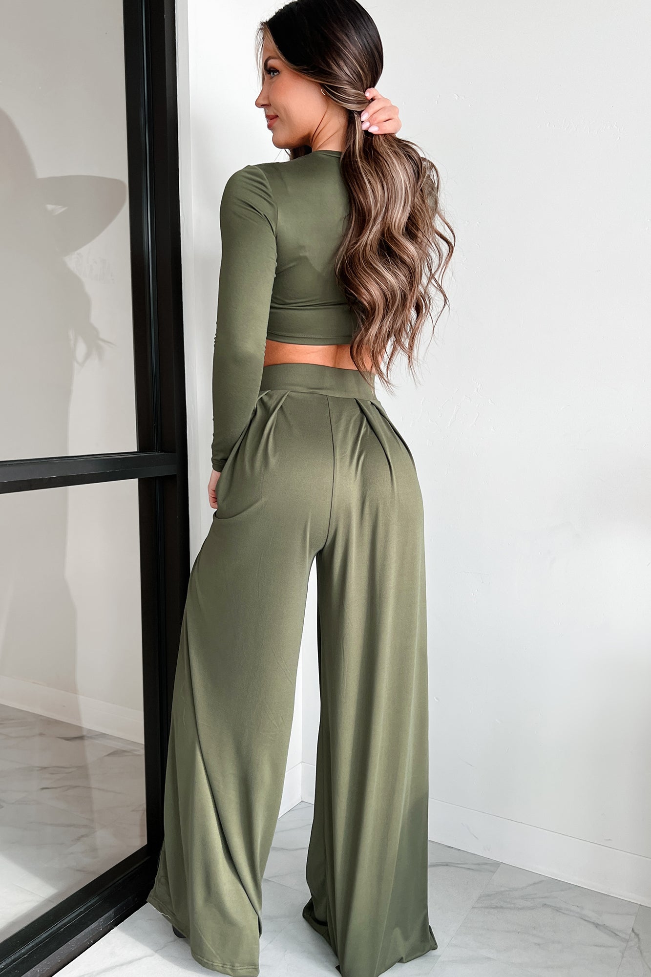 Out Of Excuses Long Sleeve Crop Top & Palazzo Pant Set (Olive) · NanaMacs | Weite Hosen