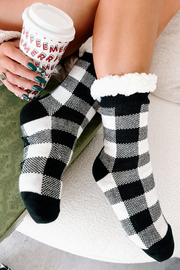 DOORBUSTER Coziest Of All Sherpa Lined Plaid Slipper Socks (Black Plaid) - NanaMacs