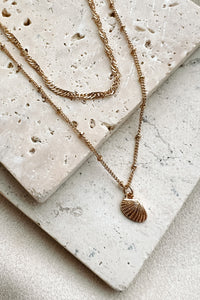 Sally Sells Layered Seashell Necklace (Gold) - NanaMacs