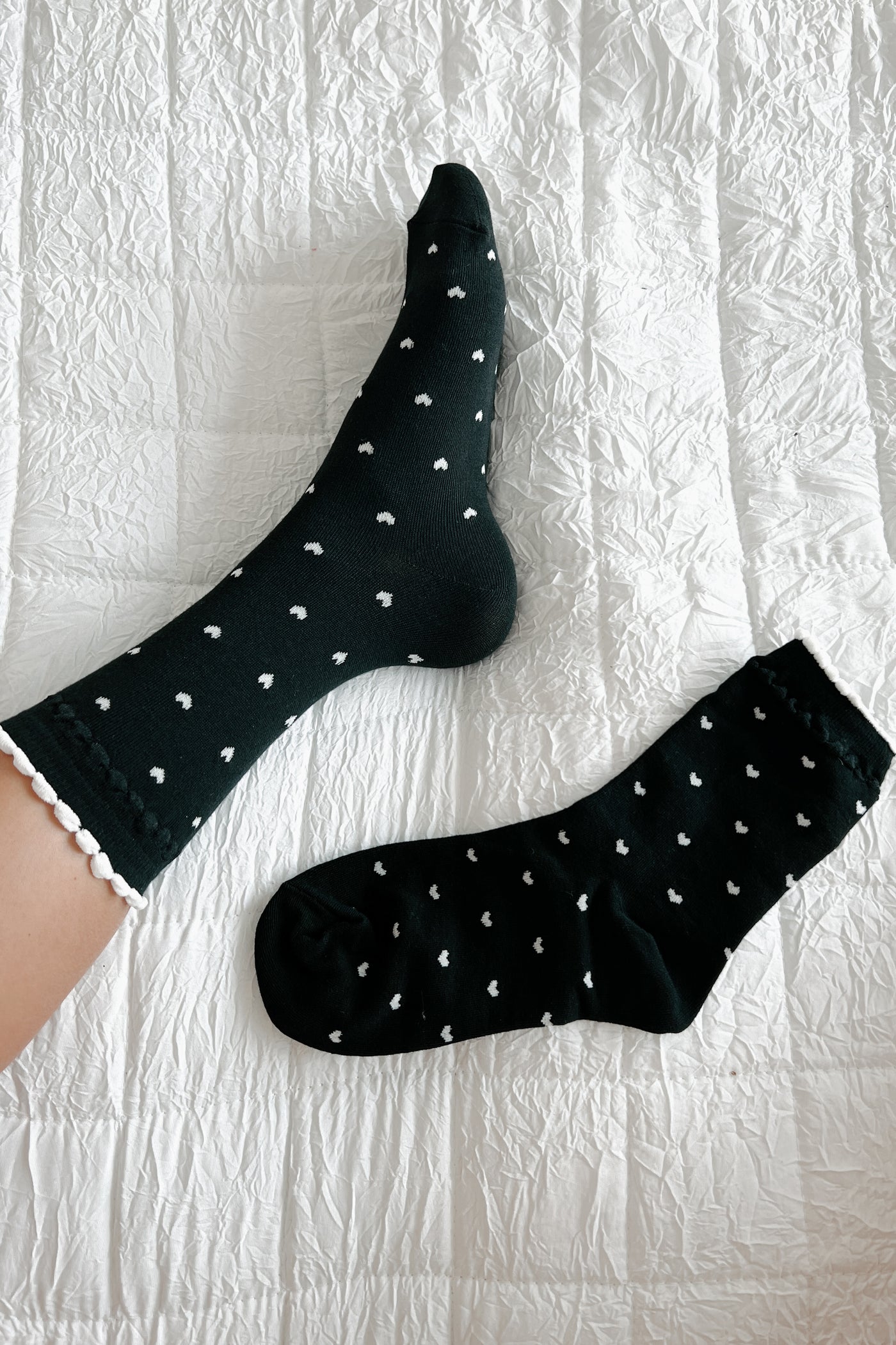 From My Head To My Toes Ruffled Heart Socks (Black) - NanaMacs