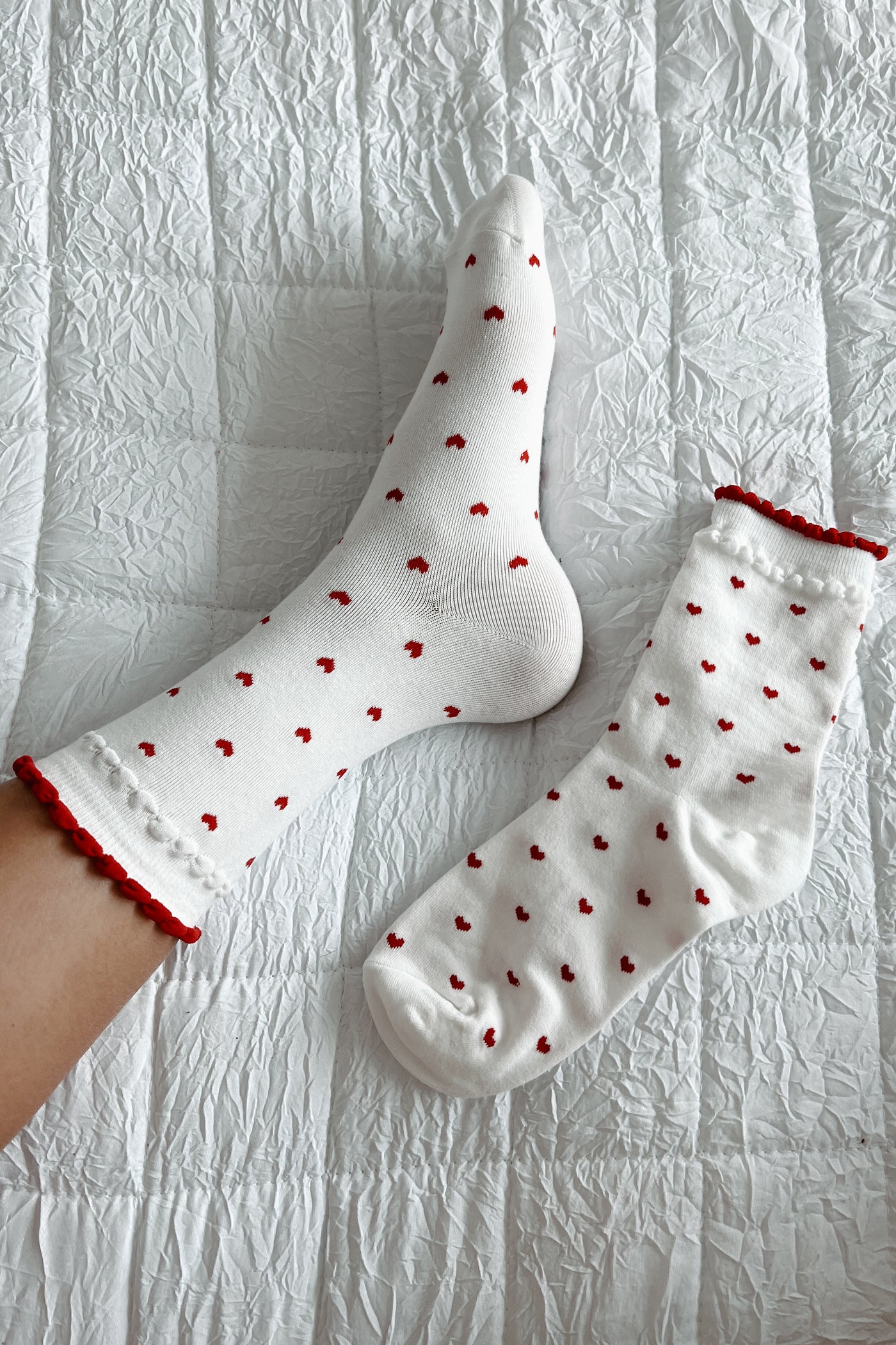 From My Head To My Toes Ruffled Heart Socks (White) - NanaMacs