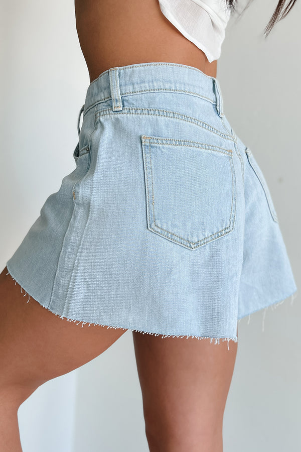 Evander High Rise Raw Hem Denim Sneak Peek Shorts (Light) - NanaMacs