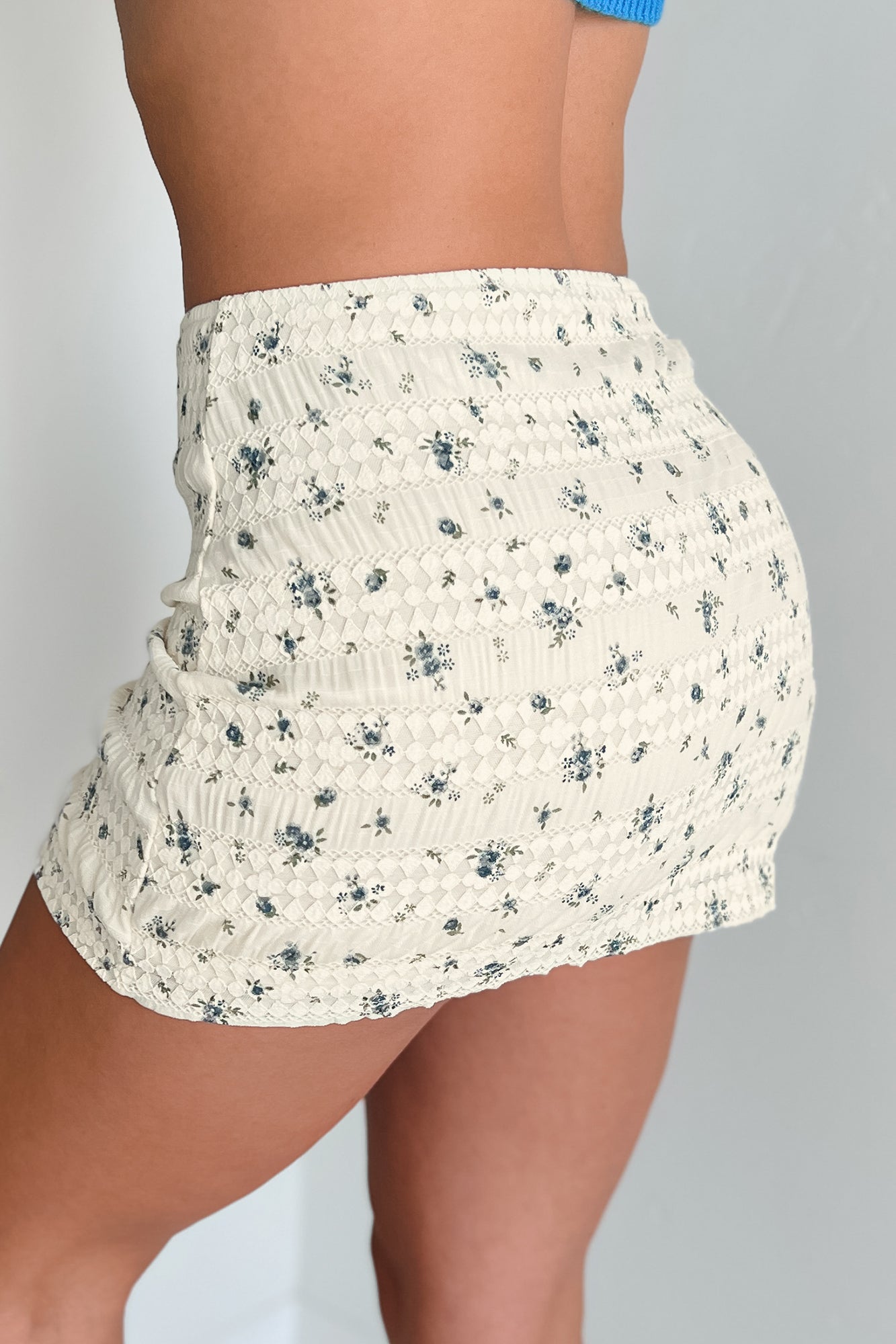 Caught A Vibe Ditsy Floral Mini Skirt (Cream) - NanaMacs