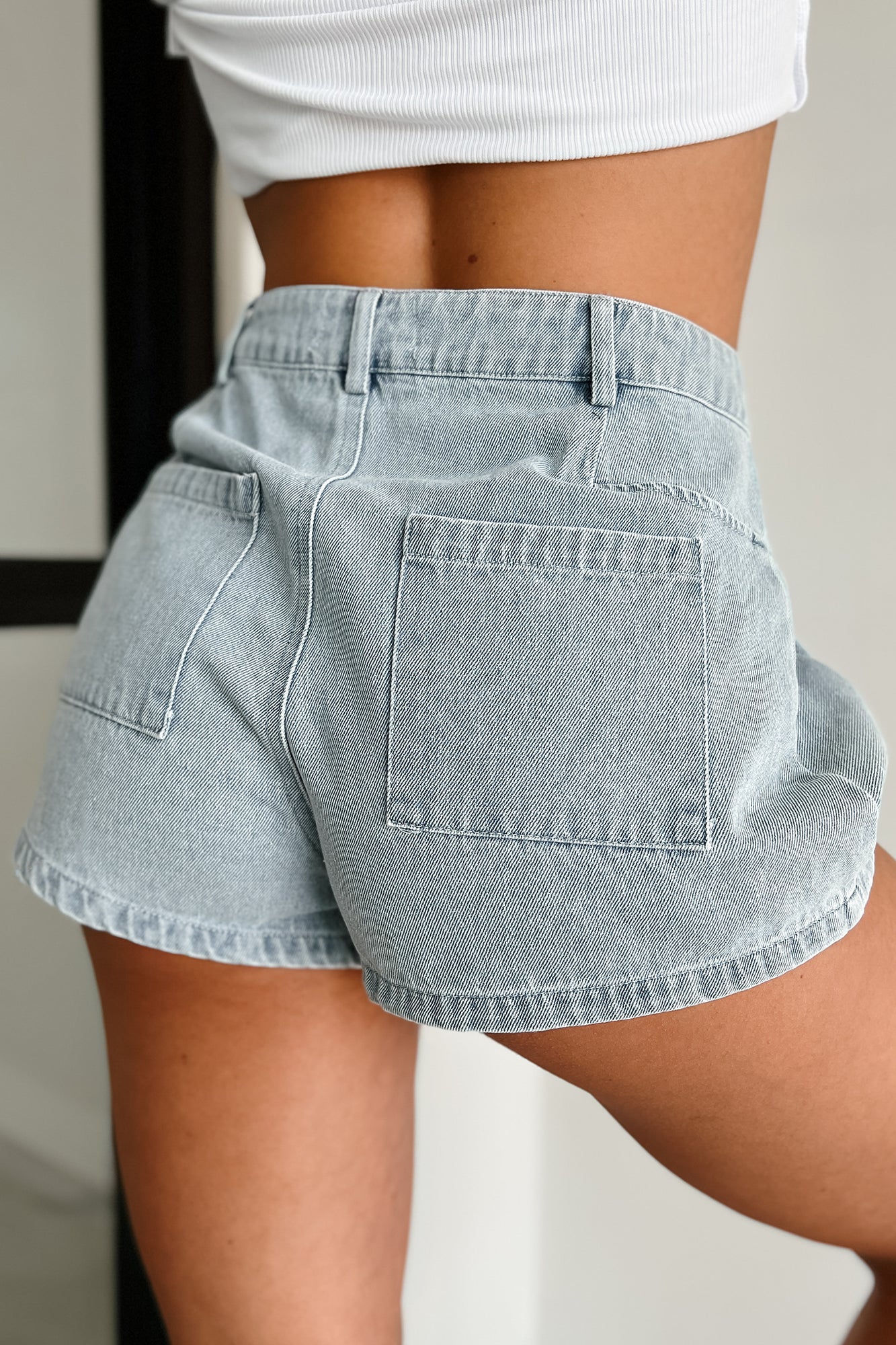 No One To Blame Pleated Denim Shorts (Washed Denim) - NanaMacs