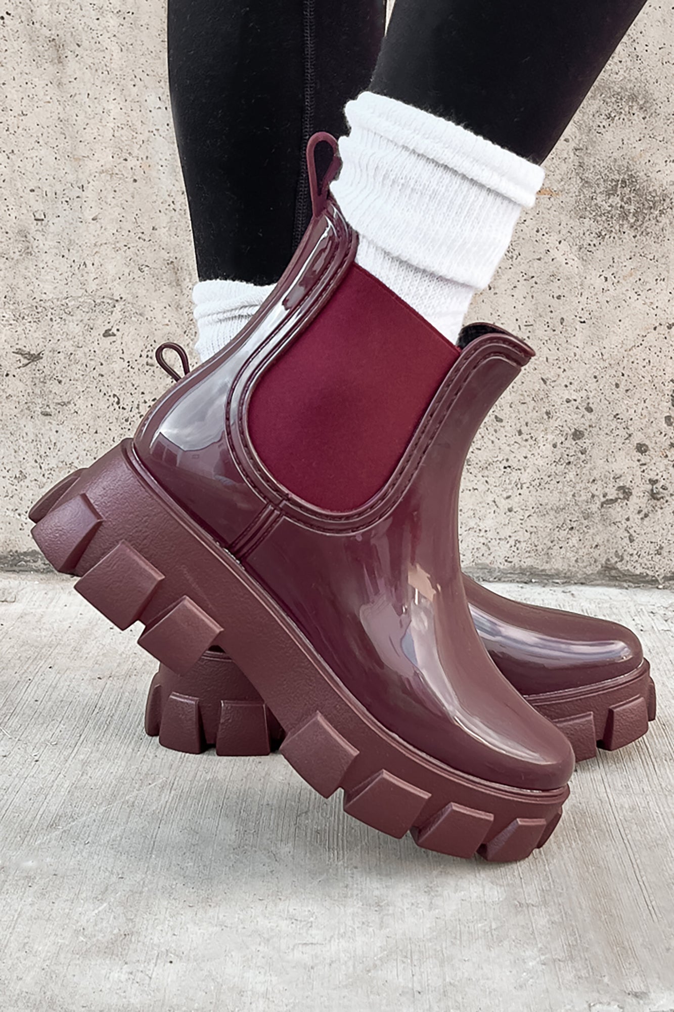 Doorbuster Walking In The Rain Lug Sole Chelsea Rain Boots (Burgundy Patent) - NanaMacs