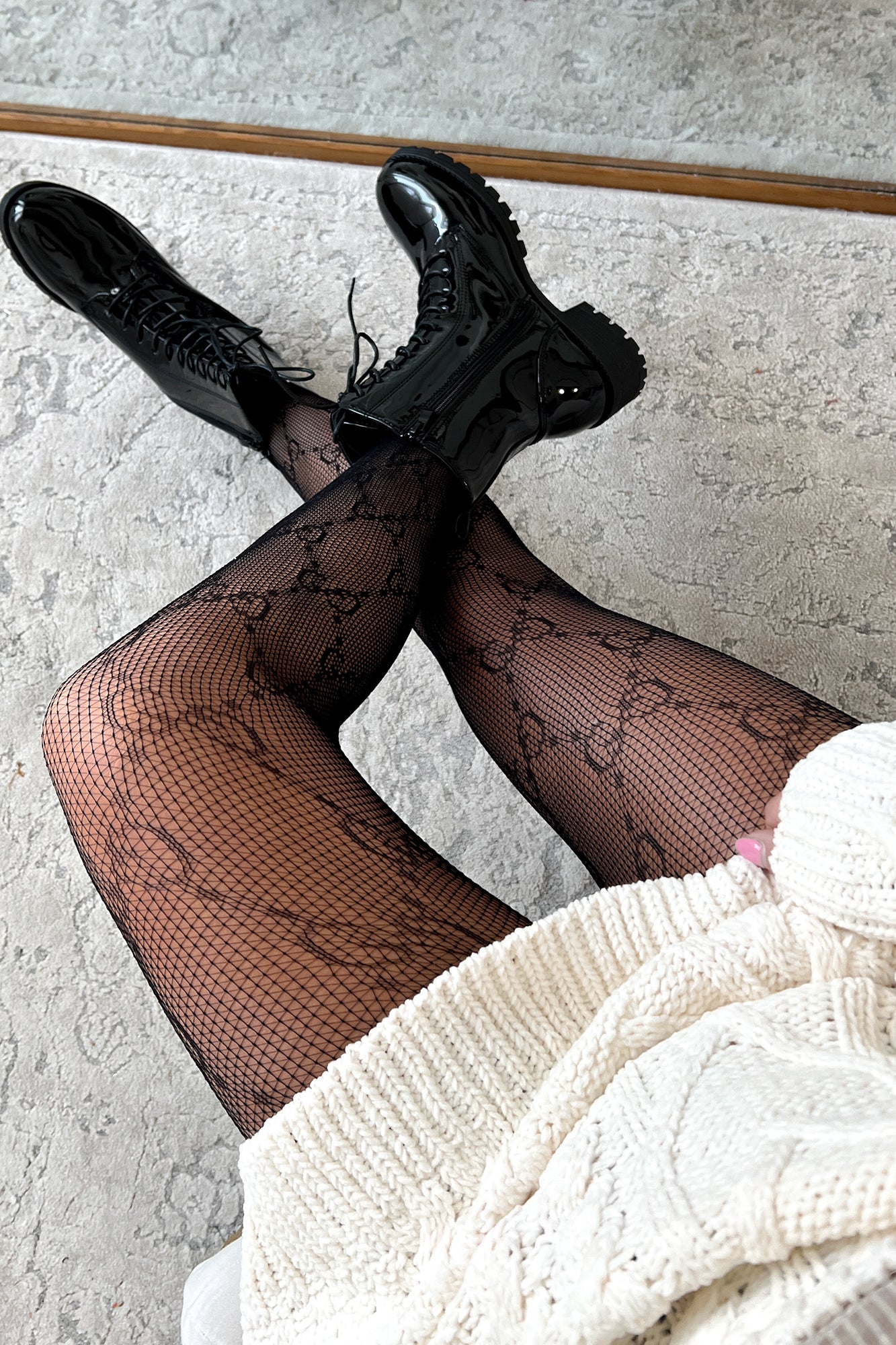 Doorbuster Modern Energy Double-G Sheer Mesh Tights (Black) - NanaMacs