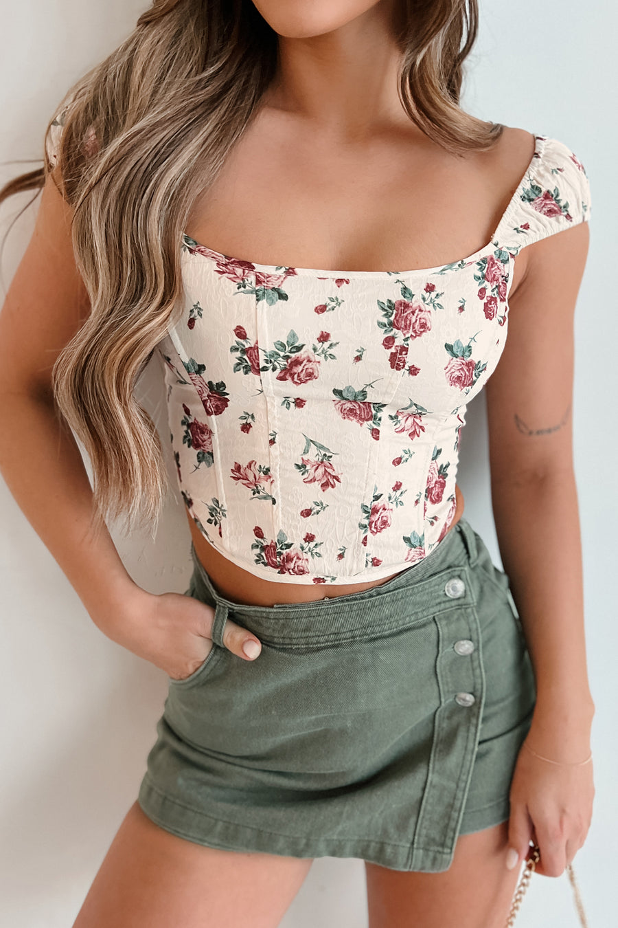 In Total Harmony Floral Crop Top (Ivory) - NanaMacs