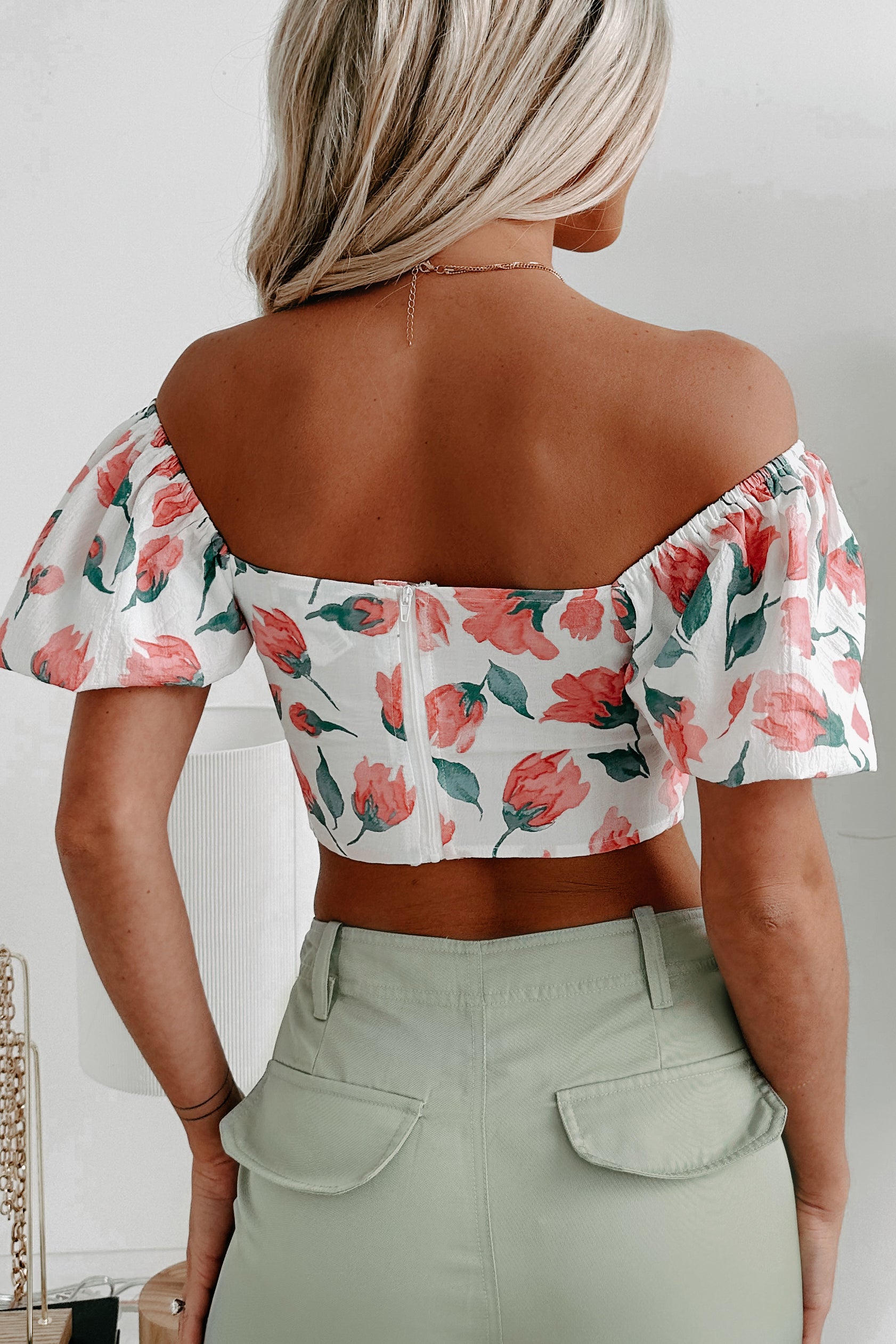 Country Lane Puff Sleeve Floral Crop Top (Rose/White) - NanaMacs