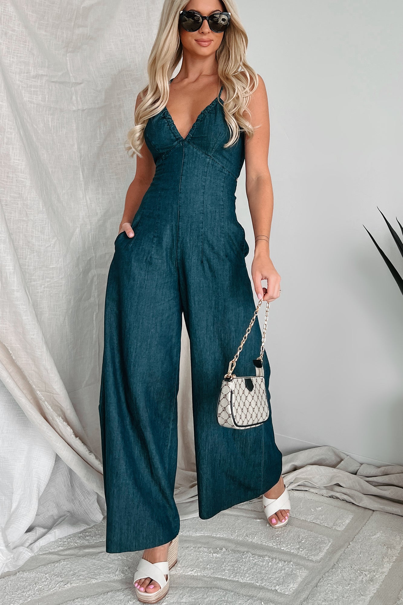 my ootd for earth day 🌎 this denim jumpsuit of my dreams is the perfect  fit andddd made from biodegradable and compostable fabrics… | Instagram