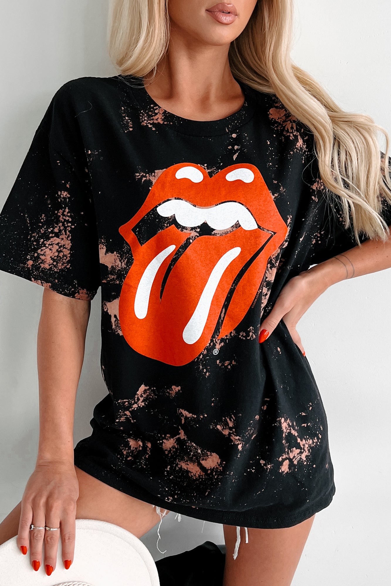 Women's Born To Rock Bleached Graphic T-Shirt in Black