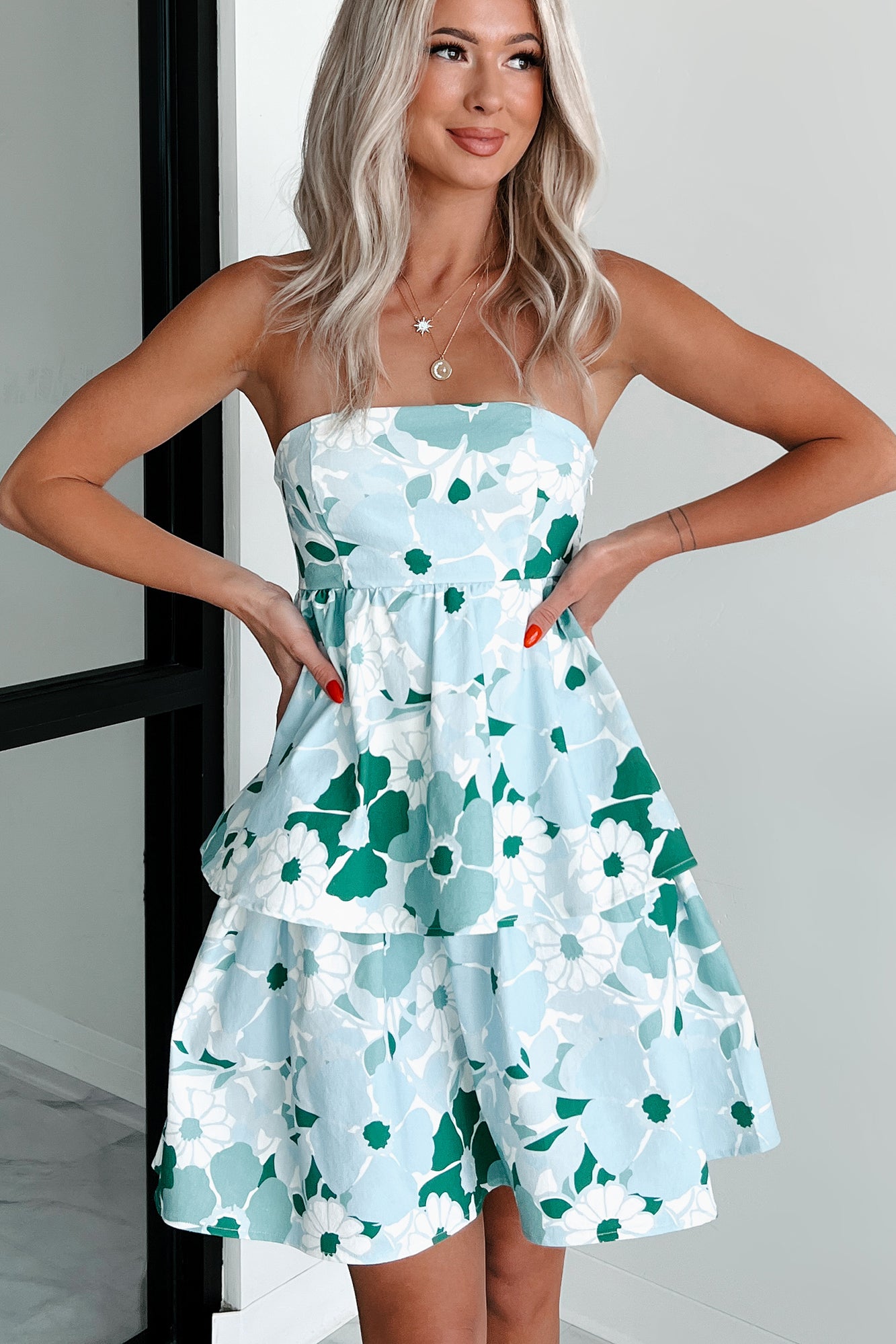 Women's Somewhere Sunny Tiered Floral Denim Dress in Green - Size M Women's Somewhere Sunny Tiered Floral Denim Dress in Green - Size M