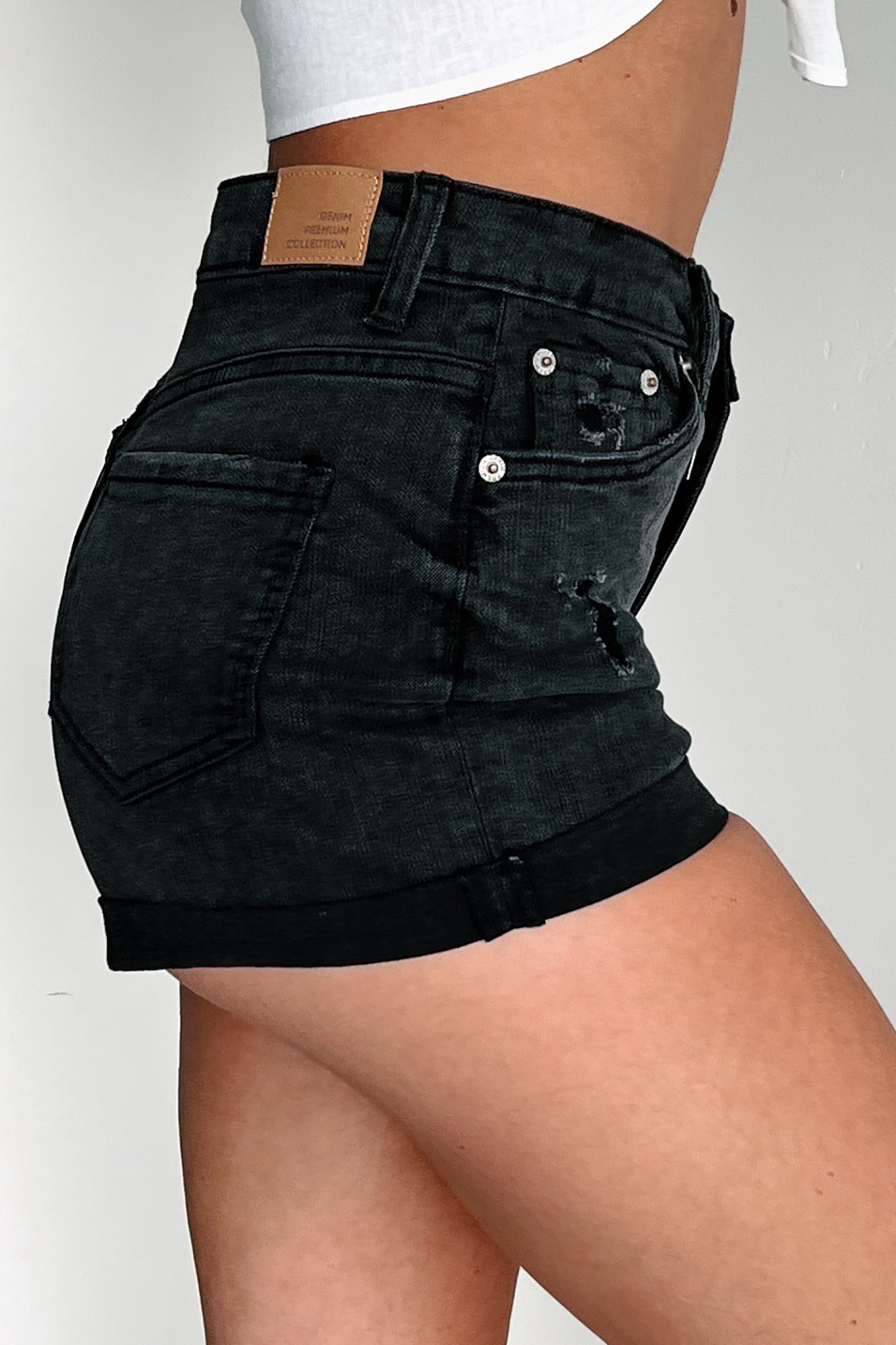 Jones Mid Rise Cuffed Hem Denim Shorts (Black) - NanaMacs